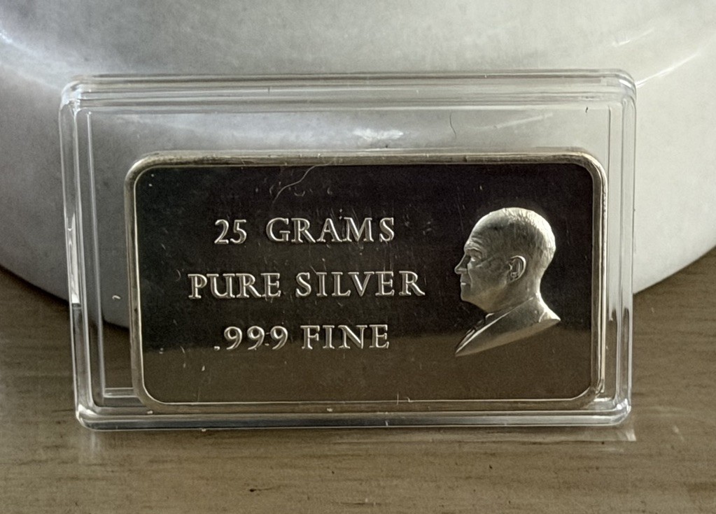 DWIGHT EISENHOWER, 25g .999 FINE SILVER, CELEBRATORY BAR, MADISON MINT, 1972