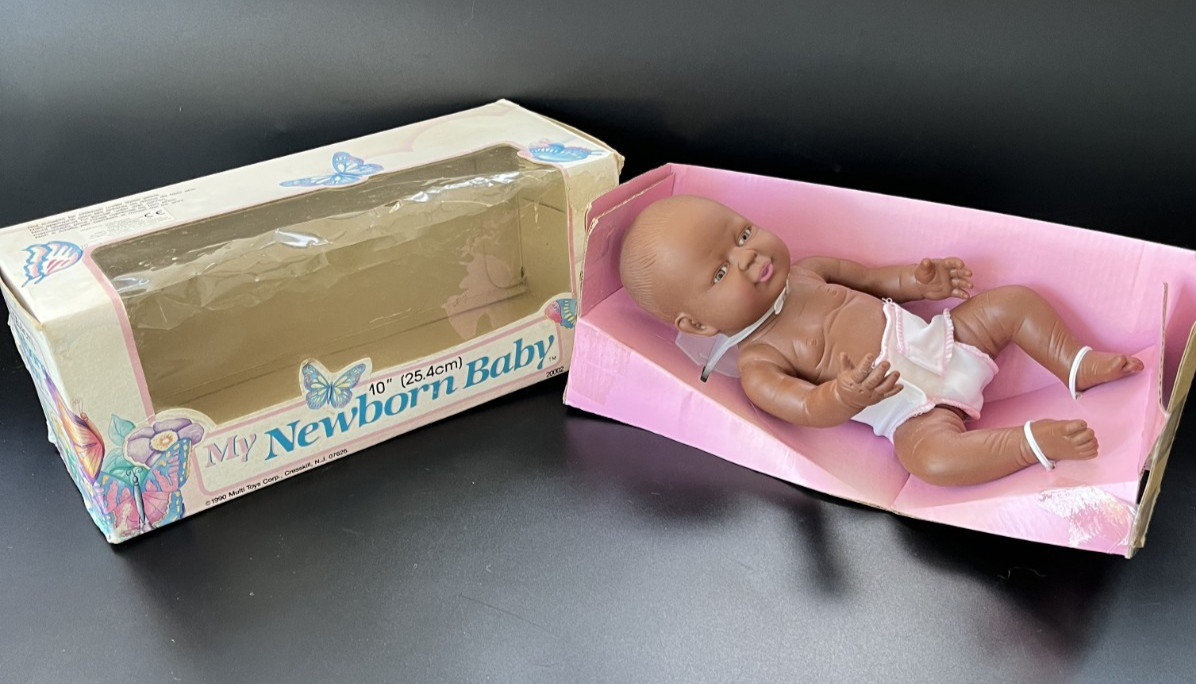Vintage - My Newborn Baby - African American Vinyl Doll - 25.4cm - c. 1990
