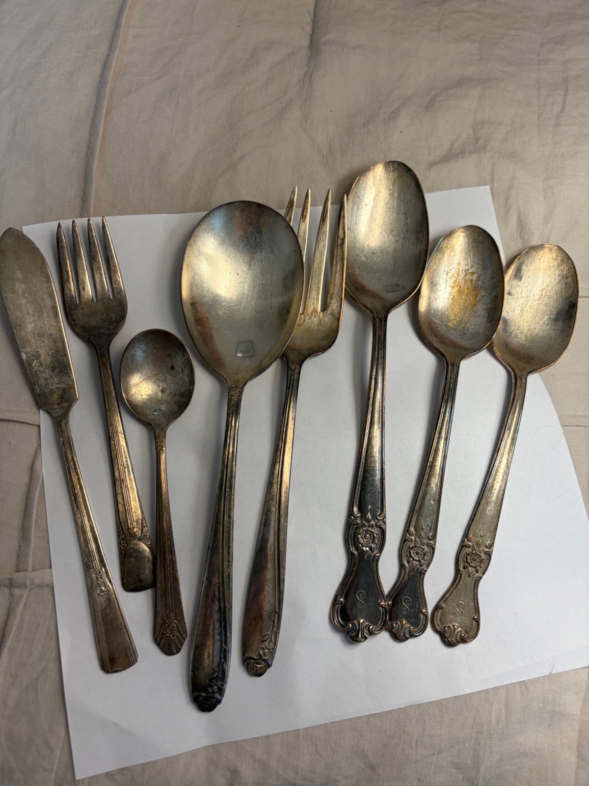 8 pc lot VTG Silverplate Flatware - Crafting, Metal Stamping, Repurpose