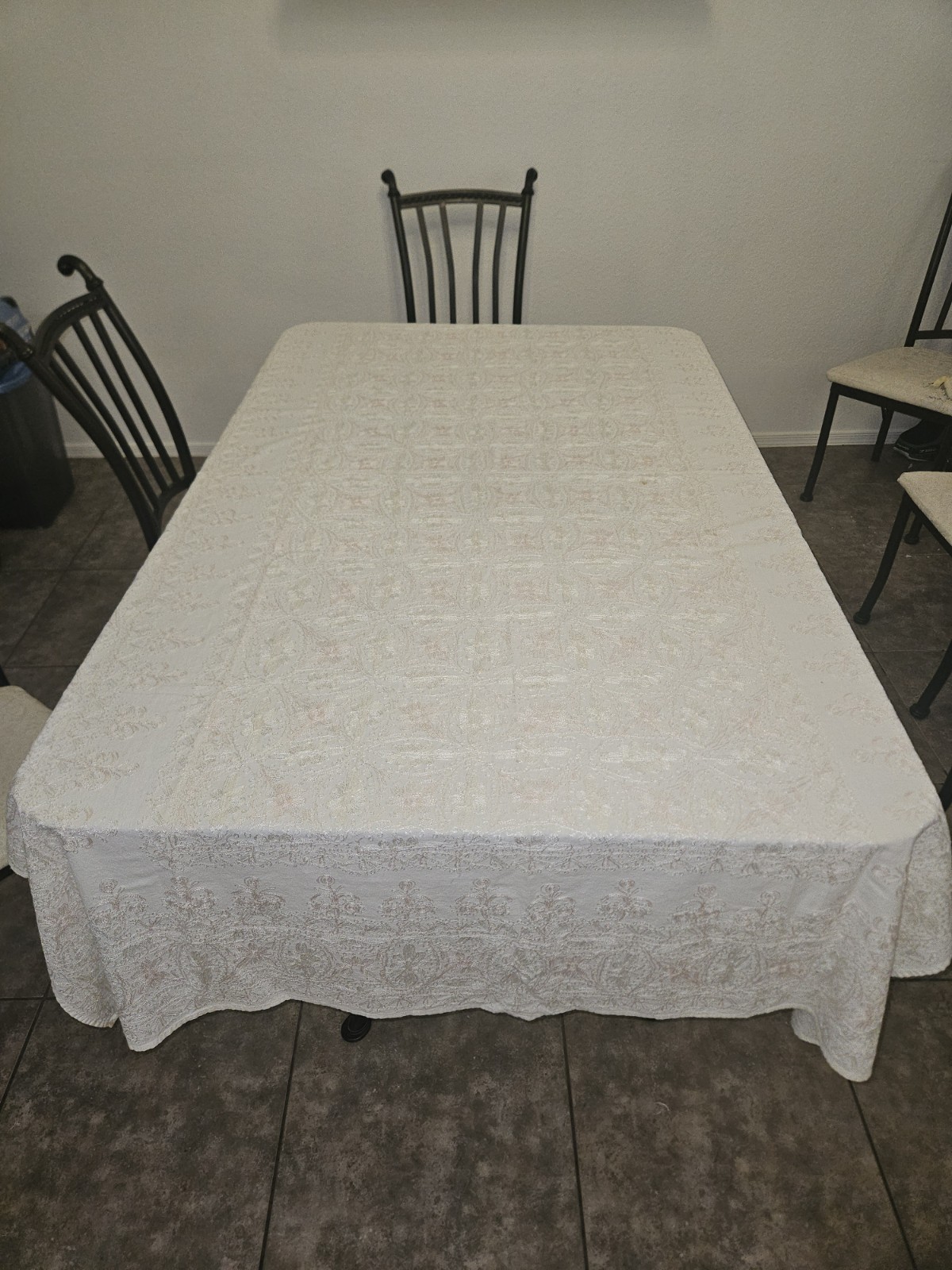 Vintage Embroidered Tablecloth Rectangular White Pale Pink Floral 56 X 94