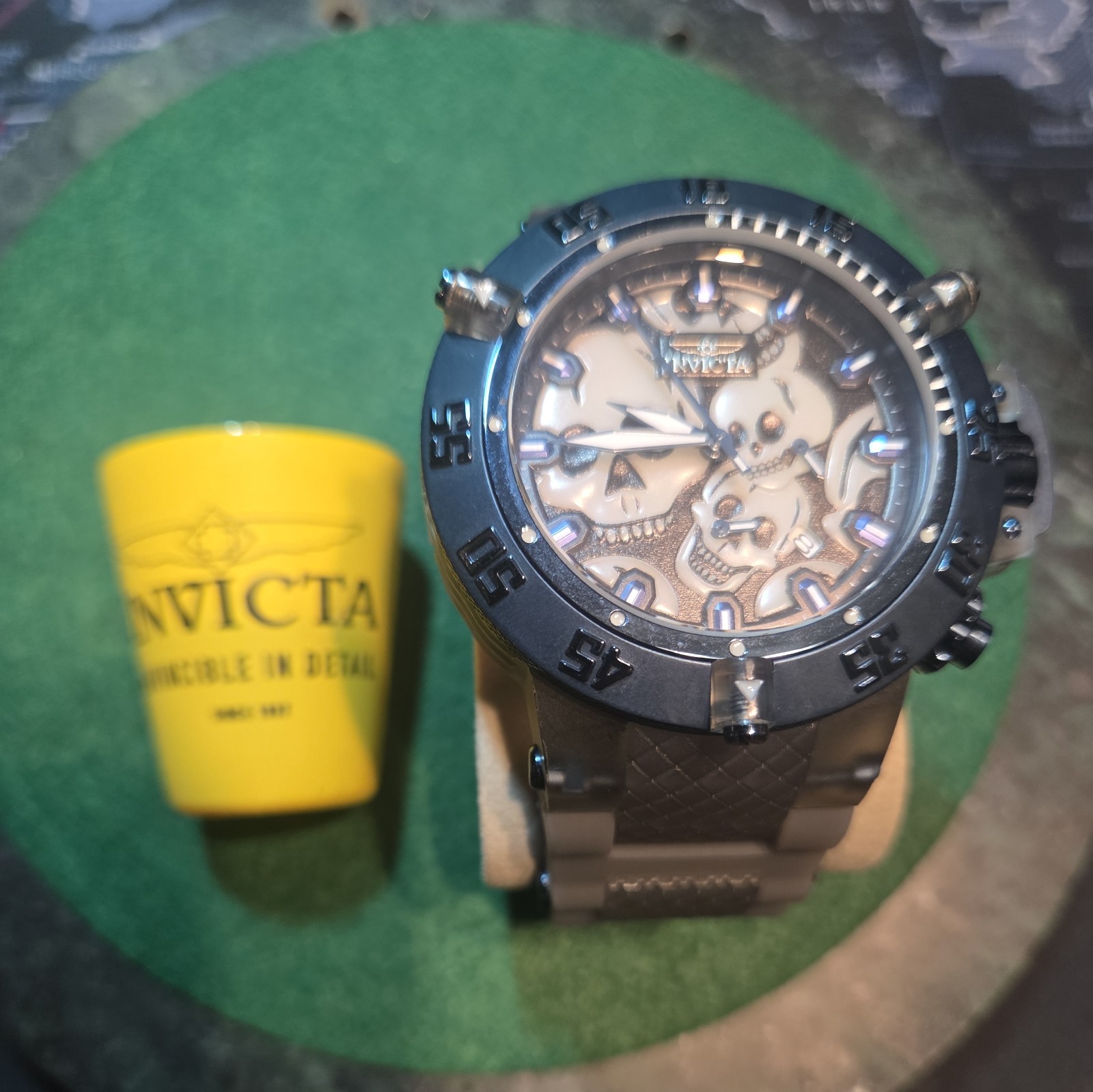 RARE Invicta Subaqua NOMA Ill Skull Edition 2 Tone SWISS MOVT RARE Invicta Subaqua NOMA Ill Skull Edition 2 Tone SWISS MOVT