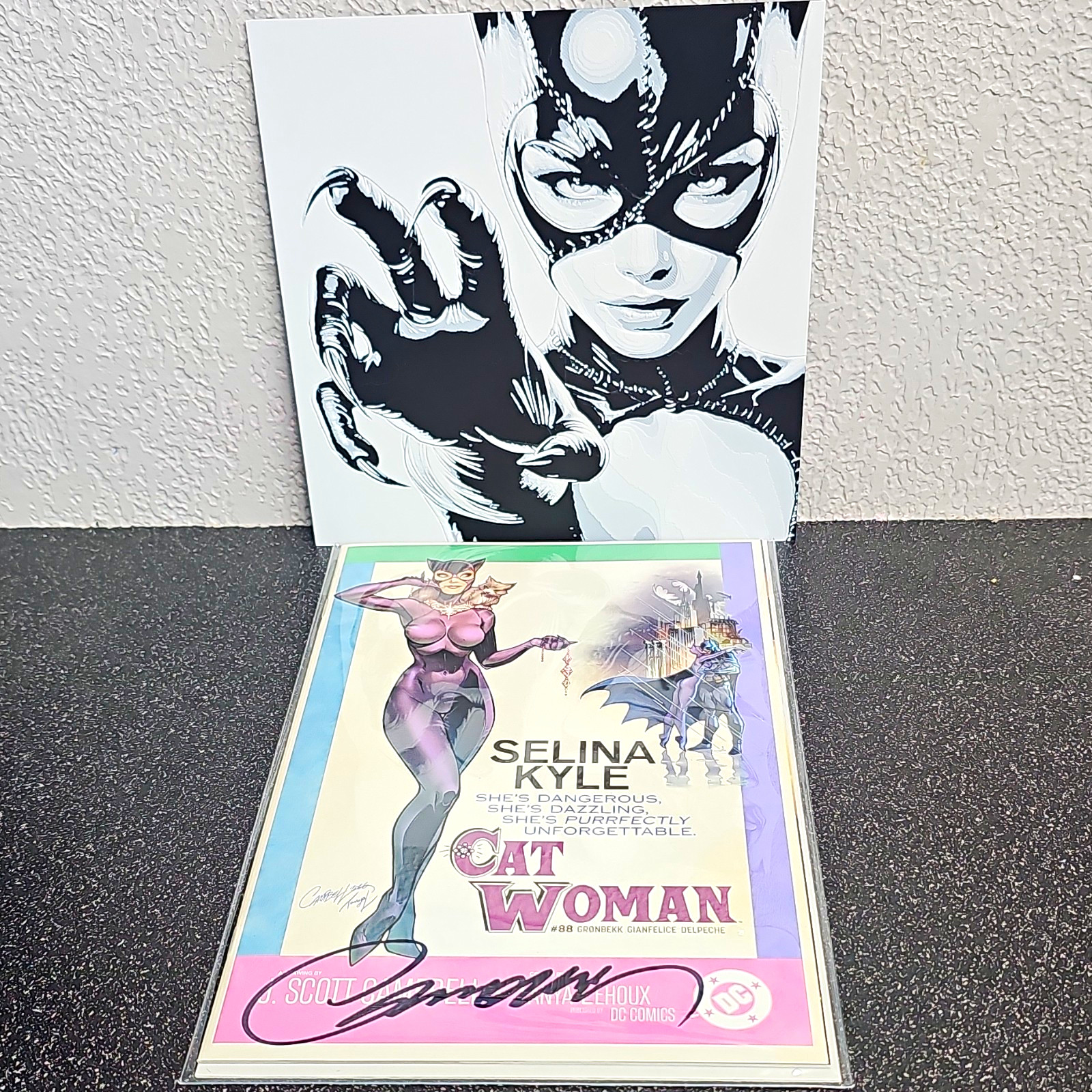 J. Scott Campbell Signed Catwoman #88 Print COA Breakfast At Tiffany's In Hand
