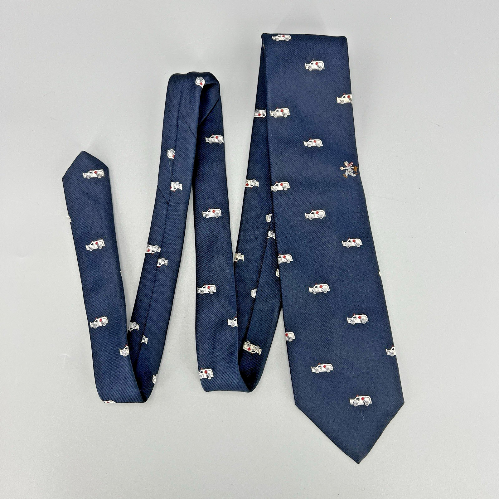 Vintage Chipp Silk Novelty Tie Ambulance Chaser Lawyer Legal Humor Navy USA