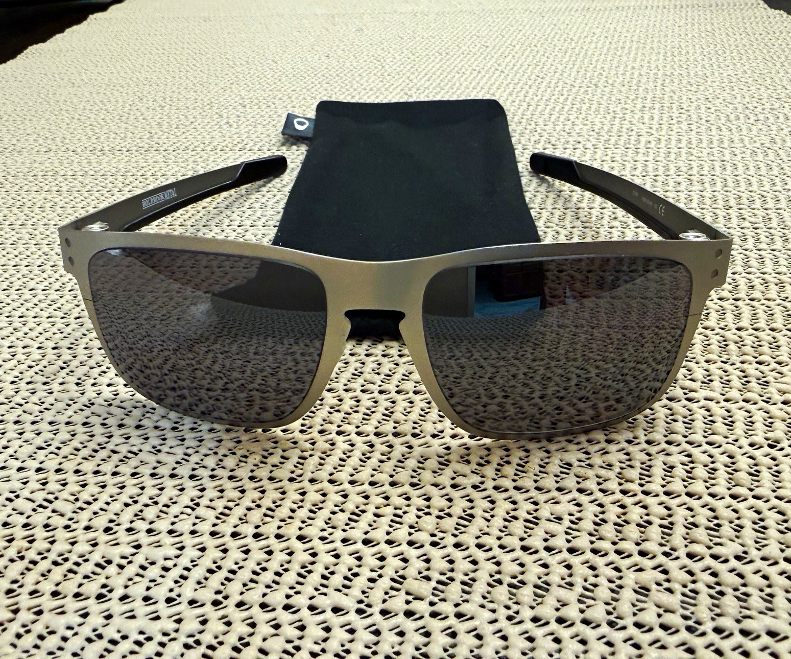 Oakley Holbrook Metal OO4123-09 Sunglasses Gray Metal Frame Authentic 132mm Oakley Holbrook Metal OO4123-09 Sunglasses Gray Metal Frame Authentic 132mm