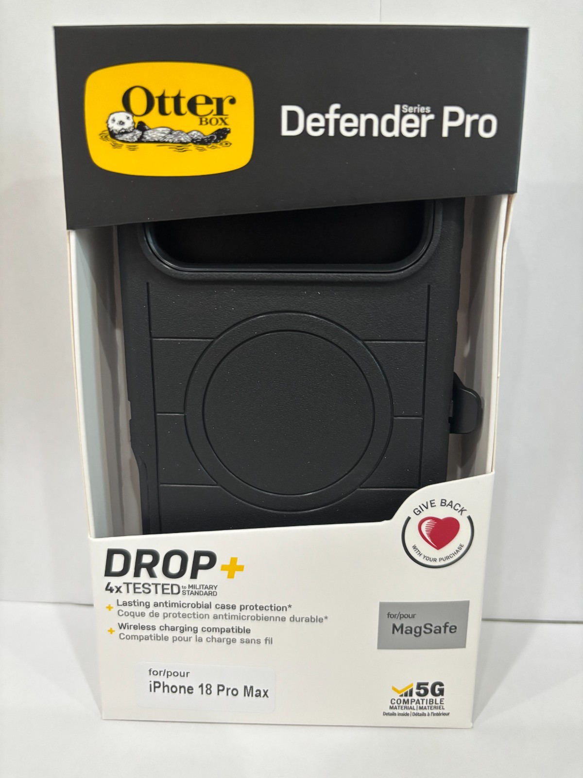 OtterBox Defender phone case MagSafe Rugged for iPhone 18 pro max W belt clip