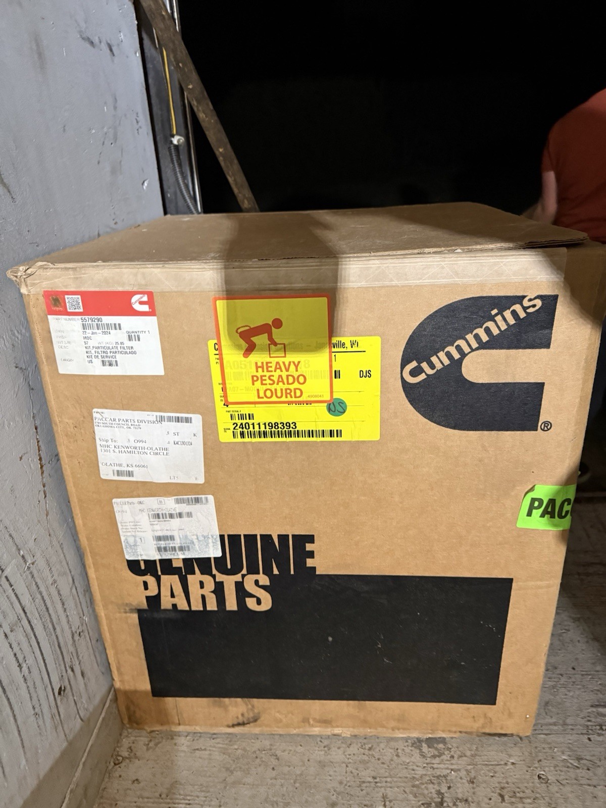 Genuine Cummins DPF Diesel Particulate Filter Kit. It Brand New In The Box Genuine Cummins DPF Diesel Particulate Filter Kit. It Brand New In The Box