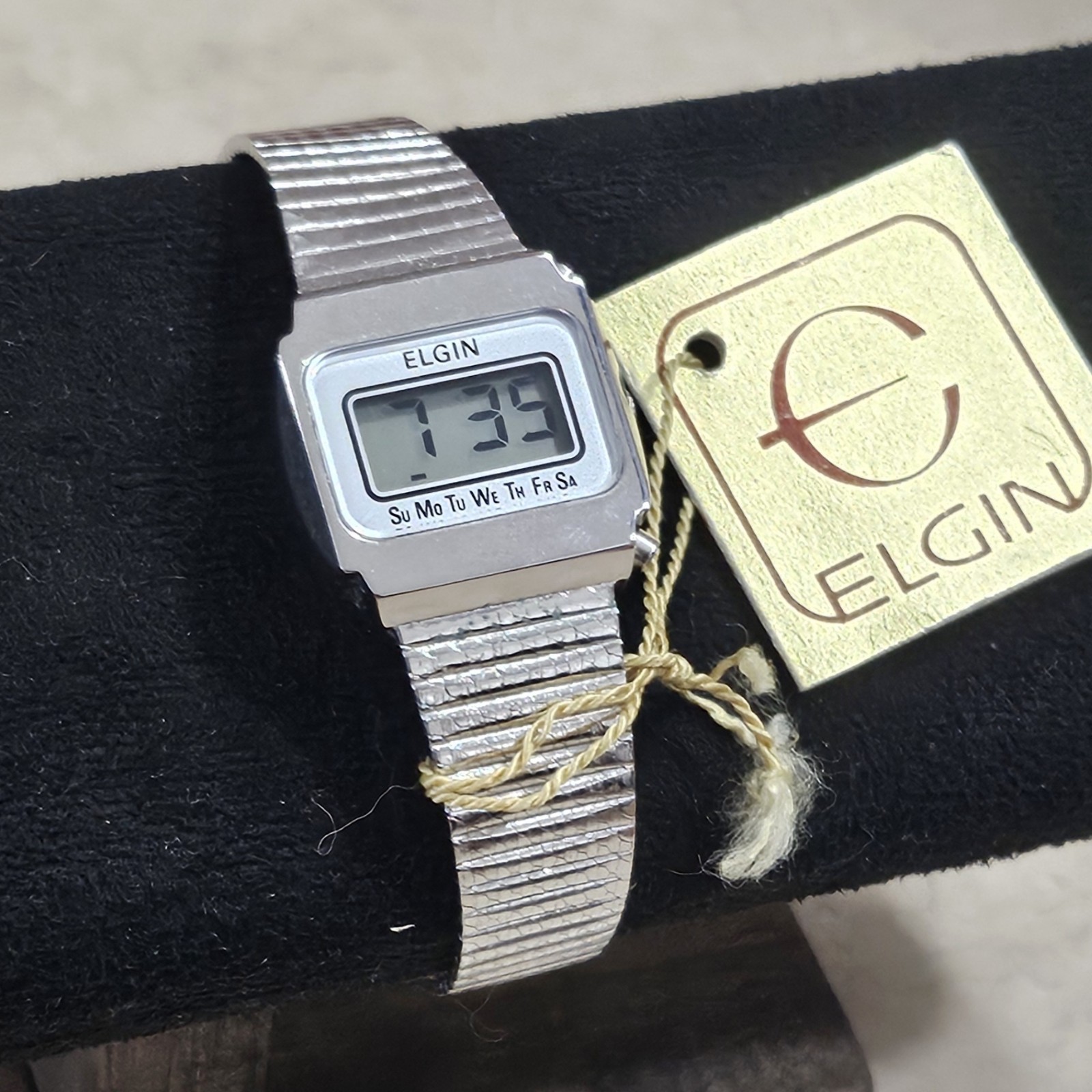 Vintage Digital 1970s ELGIN Unisex Watch Digital Silver Dress Elegant LOT *Runs