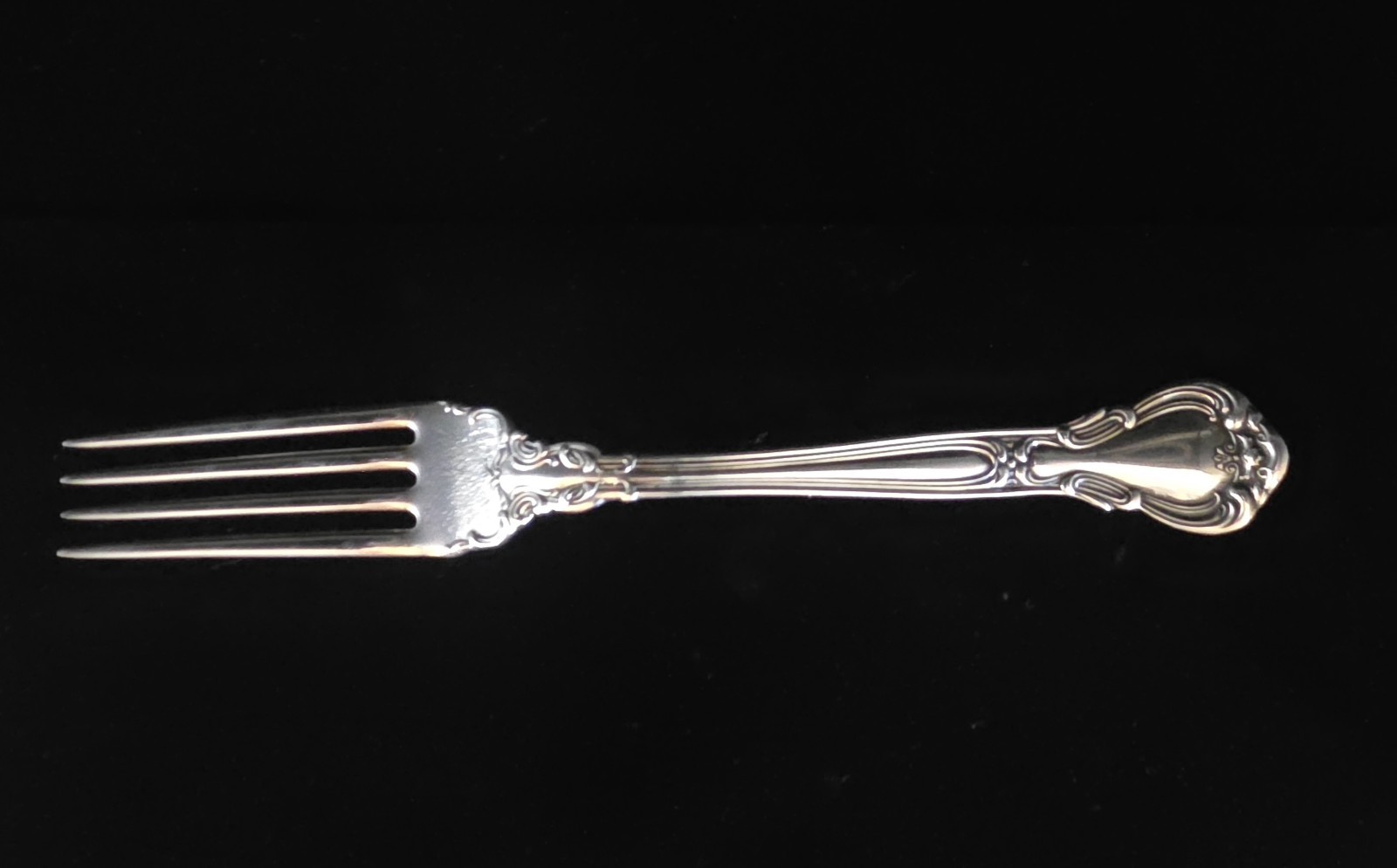 Antique Gorham Chantilly Sterling Silver Place Fork 7.5\