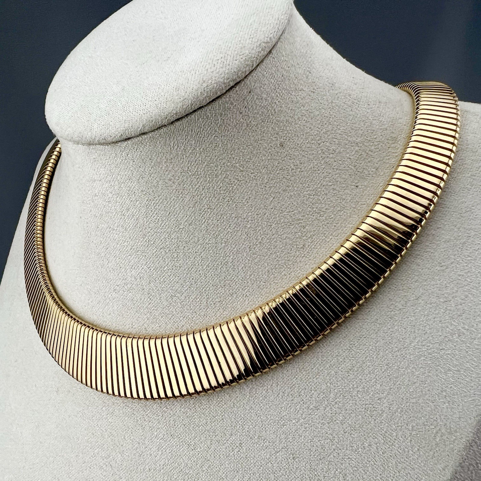 Vintage Omega Collar Necklace Gold Tone Ribbed Tubogas Wide Statement 16”