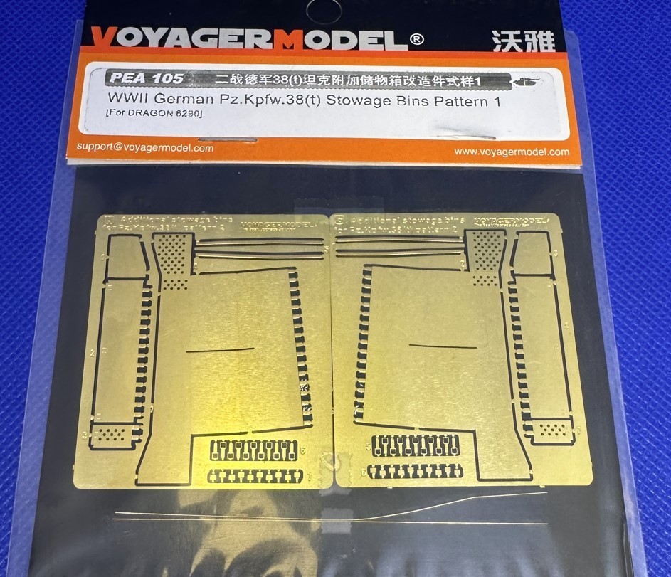 Voyager Model PEA105 1/35 Pz.Kpfw.38(t) Stowage Bin Pattern 1 Dragon 6290 Voyager Model PEA105 1/35 Pz.Kpfw.38(t) Stowage Bin Pattern 1 Dragon 6290