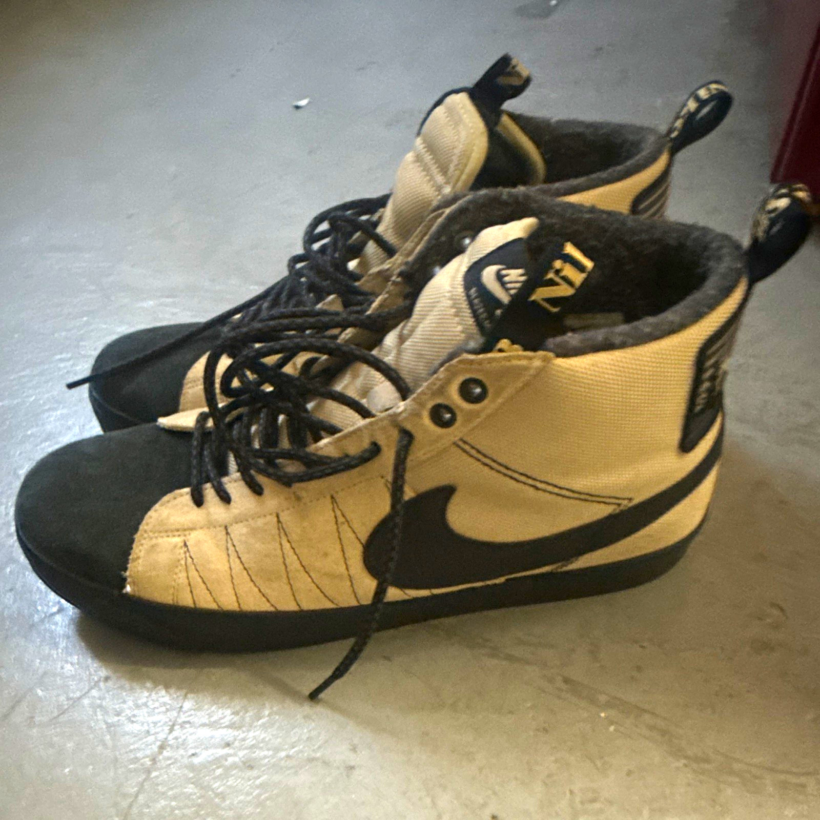 Nike Blazer Men\'s Athletic Sneaker Shoes Black US Size 12 Pre-Owned Good Nike Blazer Men\'s Athletic Sneaker Shoes Black US Size 12 Pre-Owned Good