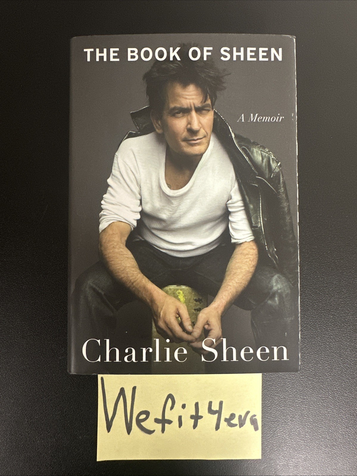 CHARLIE SHEEN THE BOOK OF SHEEN SIGNED AUTOGRAPHED HARDCOVER 1ST EDITION CHARLIE SHEEN THE BOOK OF SHEEN SIGNED AUTOGRAPHED HARDCOVER 1ST EDITION