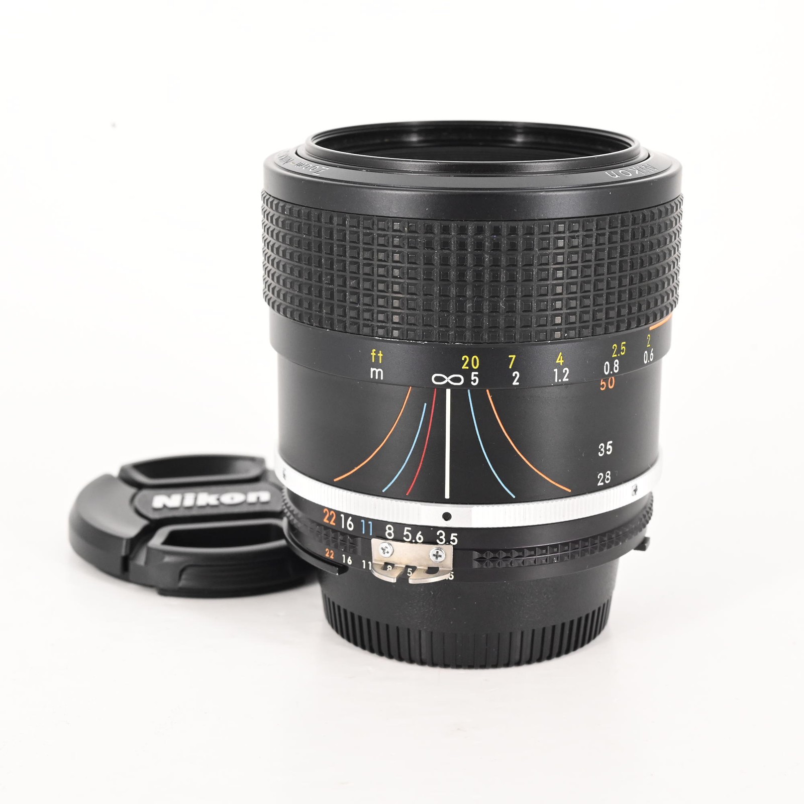 Nikon Nikkor AI-S 28-50mm f3.5 Macro Lens AIS #984 Nikon Nikkor AI-S 28-50mm f3.5 Macro Lens AIS #984