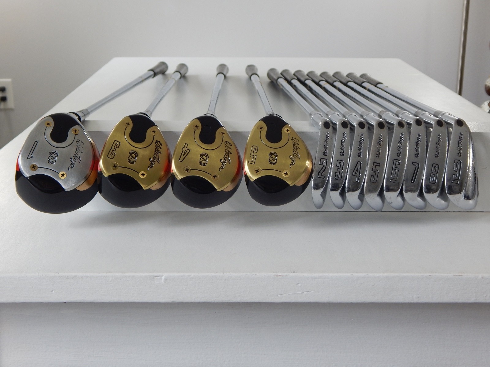 Vintage Walter Hagen Haig Ultra 1, 3, 4 & 5 Woods plus 2 - 9 Iron Golf Set