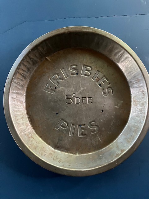  Vintage Frisbie\'s Pie Plate, 6 holes Rare 5 cent deposit 