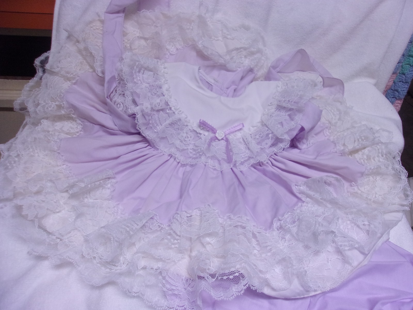 Vintage Dress baby Girls 18 Month Lace Ruffle lavender lace Adorable Vintage Dress baby Girls 18 Month Lace Ruffle lavender lace Adorable