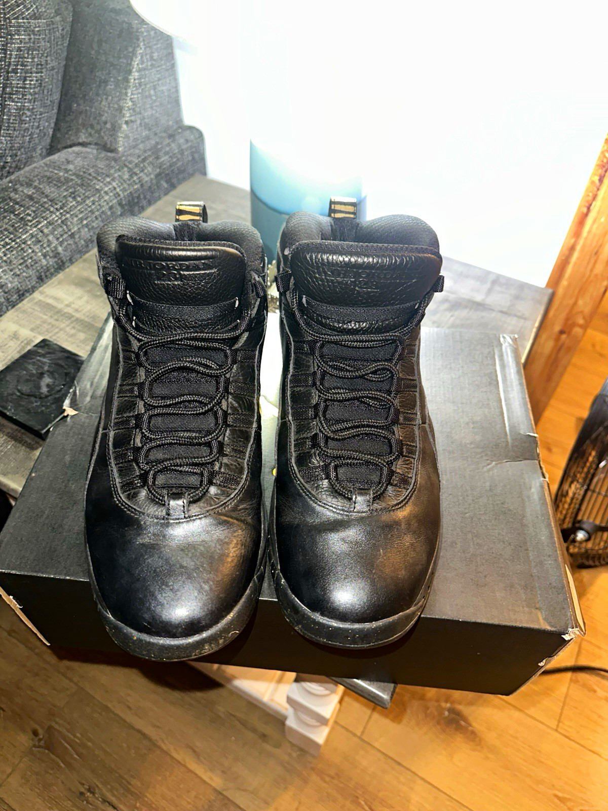 Jordan Air Jordan 10 Retro NYC Black/Metallic Gold Men’s Sneakers 310805-012 Jordan Air Jordan 10 Retro NYC Black/Metallic Gold Men’s Sneakers 310805-012