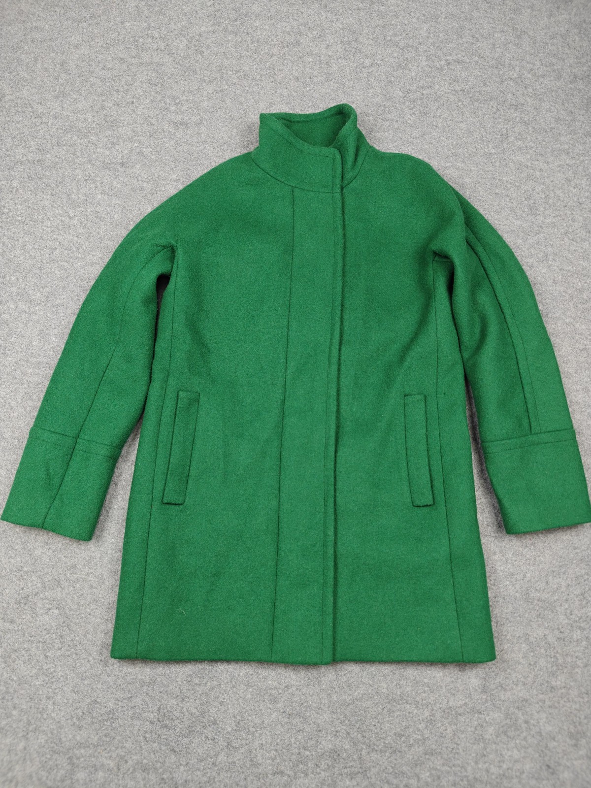 J Crew Coat Womens 4 Green Wool Overcoat Full Zip Pockets Lined Mid Length