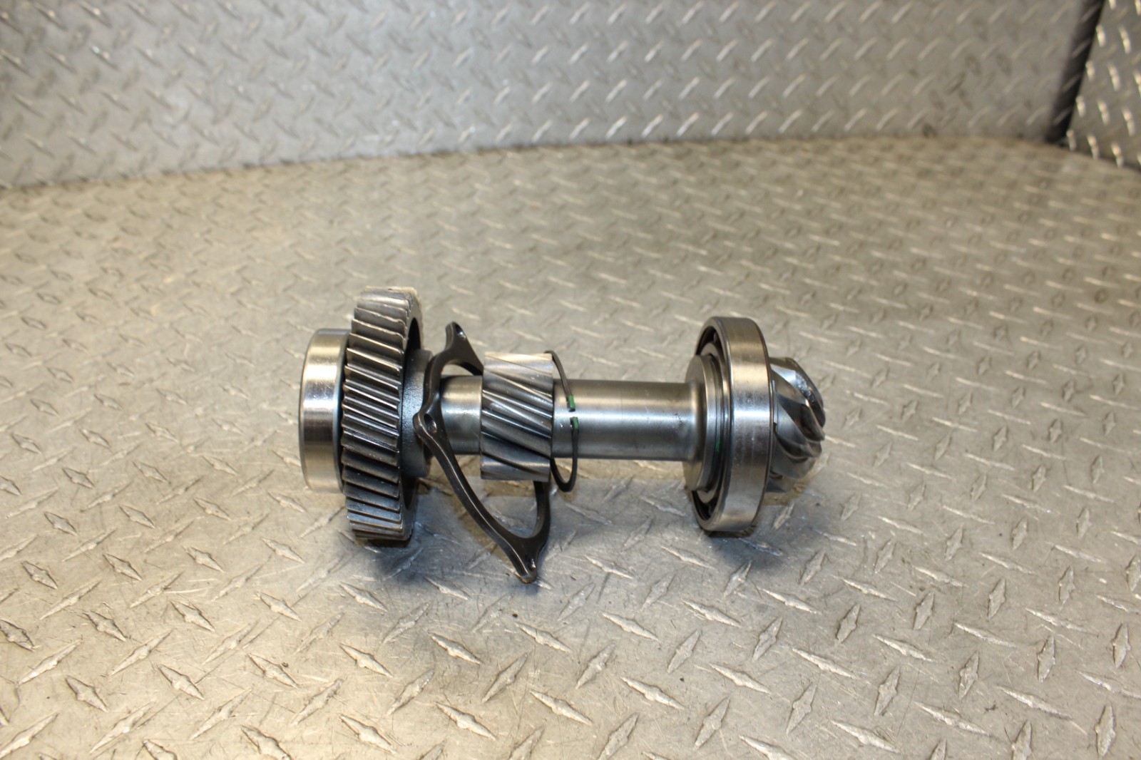14 / 19 Polaris RZR XP 4 1000 Transmission Subassembly Pinion Gear Shaft 3235336