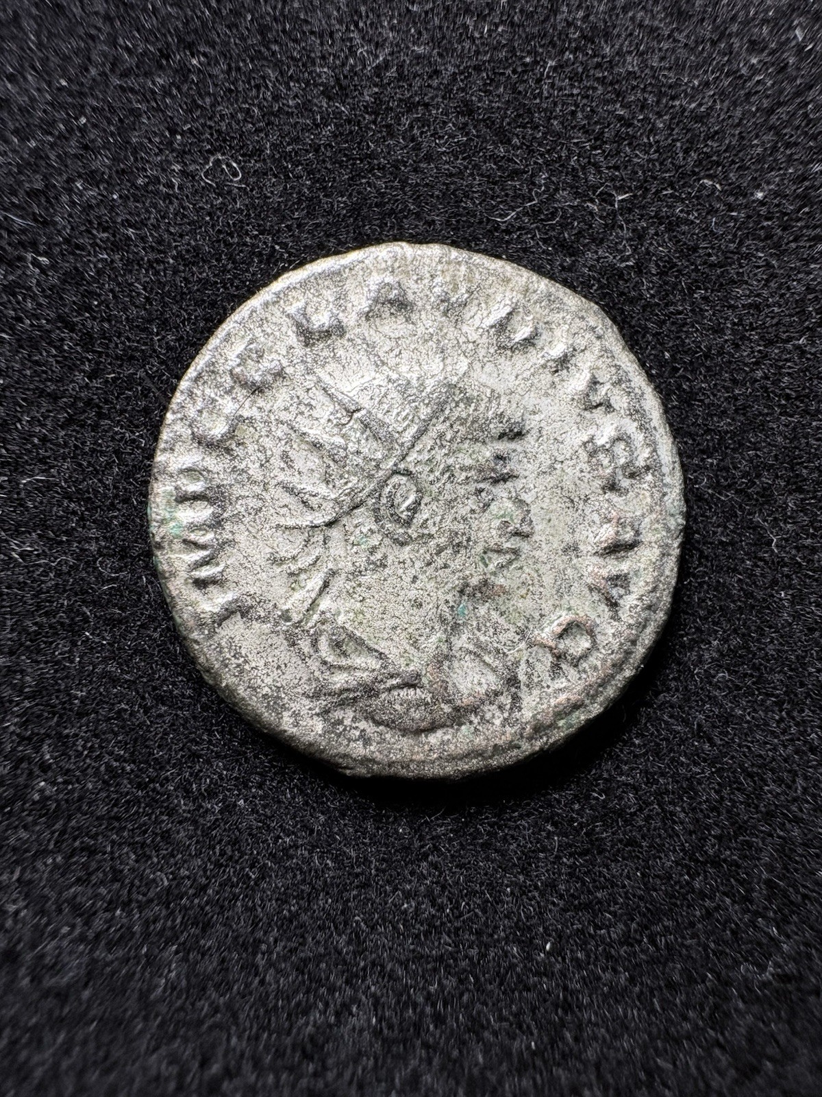 Roman Empire Claudius II Antoninianus 268-270 Ad, Virtvs, Mostly Silvered Roman Empire Claudius II Antoninianus 268-270 Ad, Virtvs, Mostly Silvered