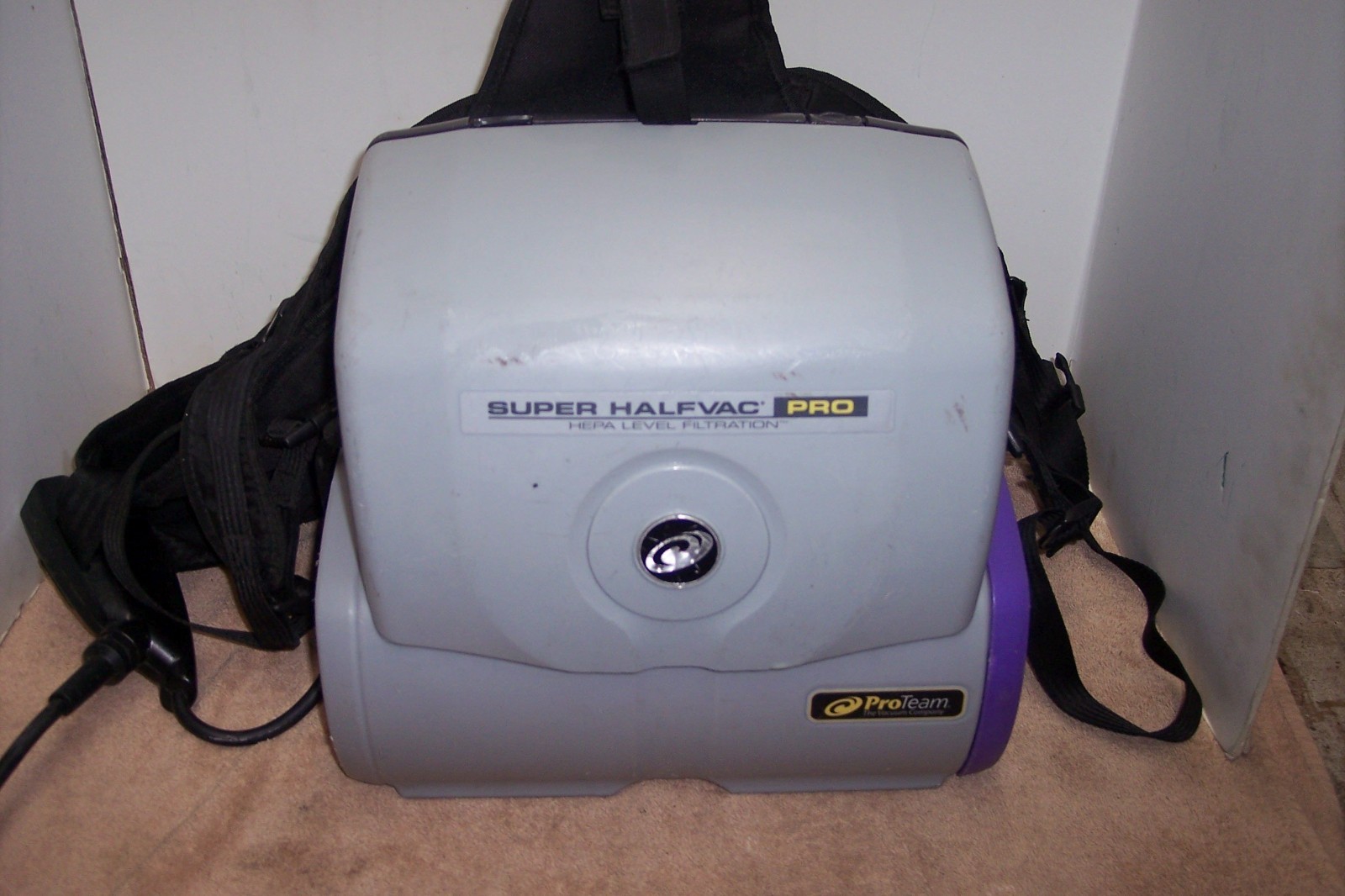 ProTeam Super HalfVac Pro HEPA Backpack Vacuum Cleaner Working ProTeam Super HalfVac Pro HEPA Backpack Vacuum Cleaner Working