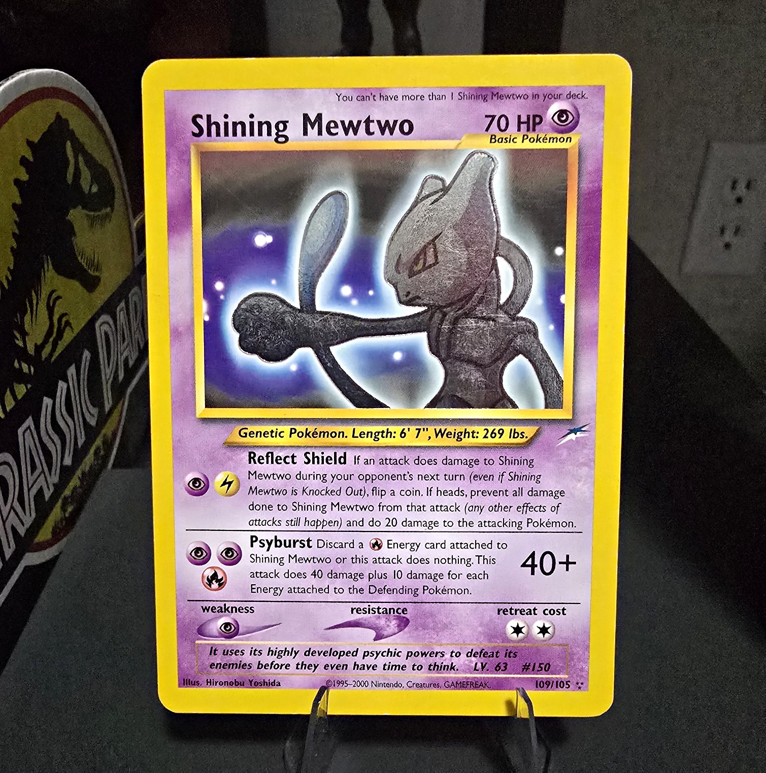 Shining Mewtwo Neo Destiny 109/105 Secret Rare Holo 70 HP English 2000