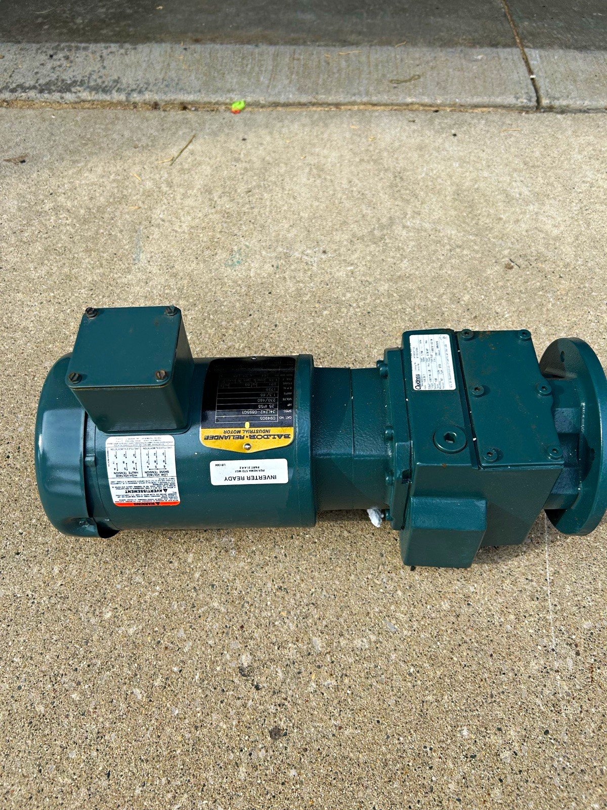 Baldor Reliance Quintis HF383GH71C4 Right Angle Gearmotor 0.25HP 149.26:1 Baldor Reliance Quintis HF383GH71C4 Right Angle Gearmotor 0.25HP 149.26:1