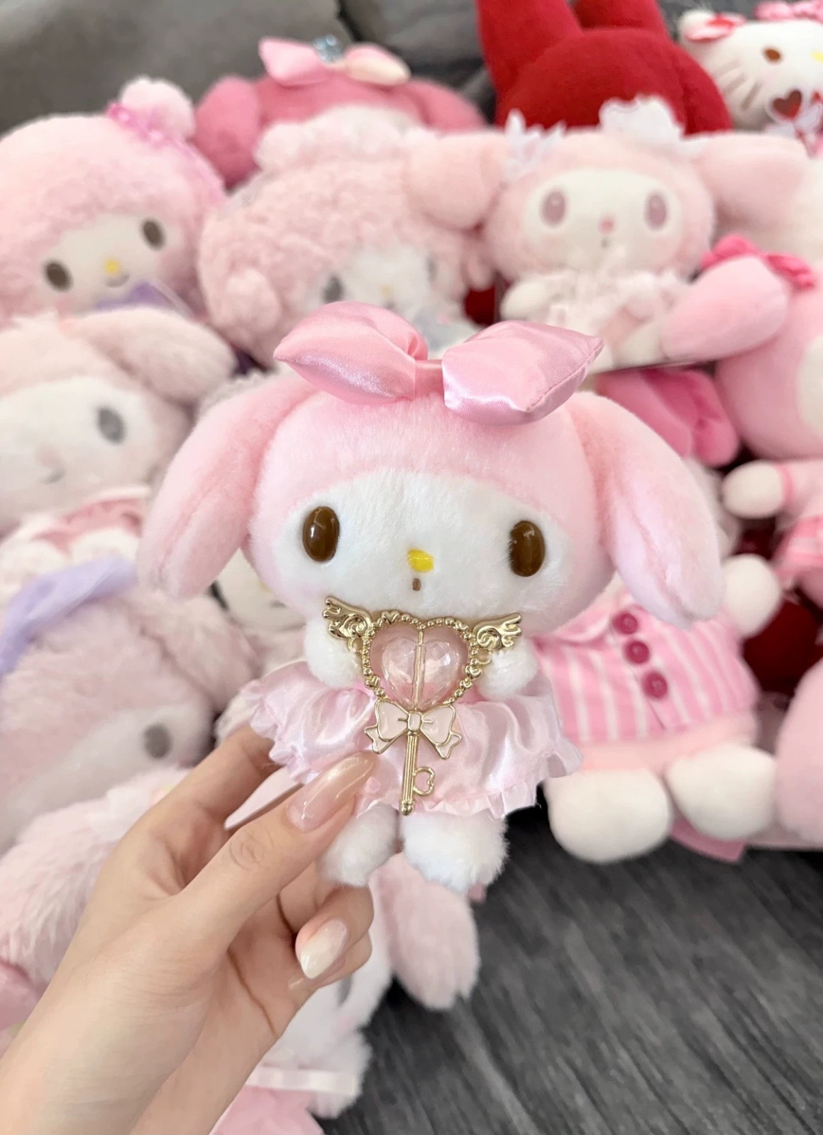 Sanrio My Melody Pink Dress Heart Key Keychain Plush Doll Gift Kids Toy