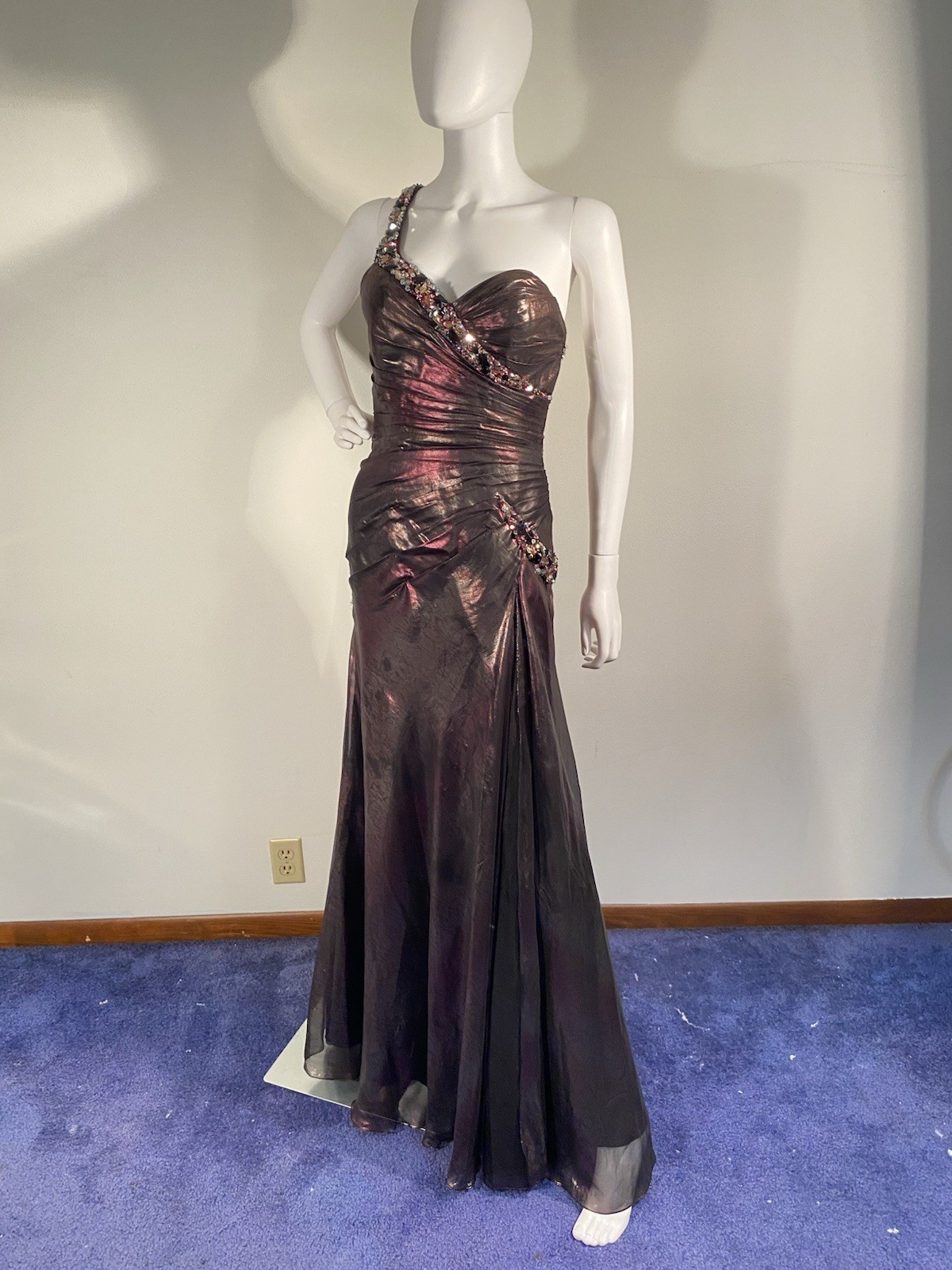 Stunning Claudine 90’s  Vintage Bombshell Asymmetrical Full Length Evening Gown