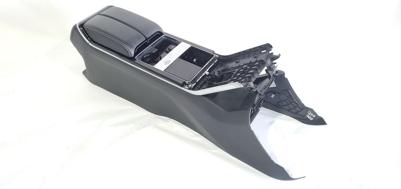 2018 2023 Rover Velar OEM Black Center Console