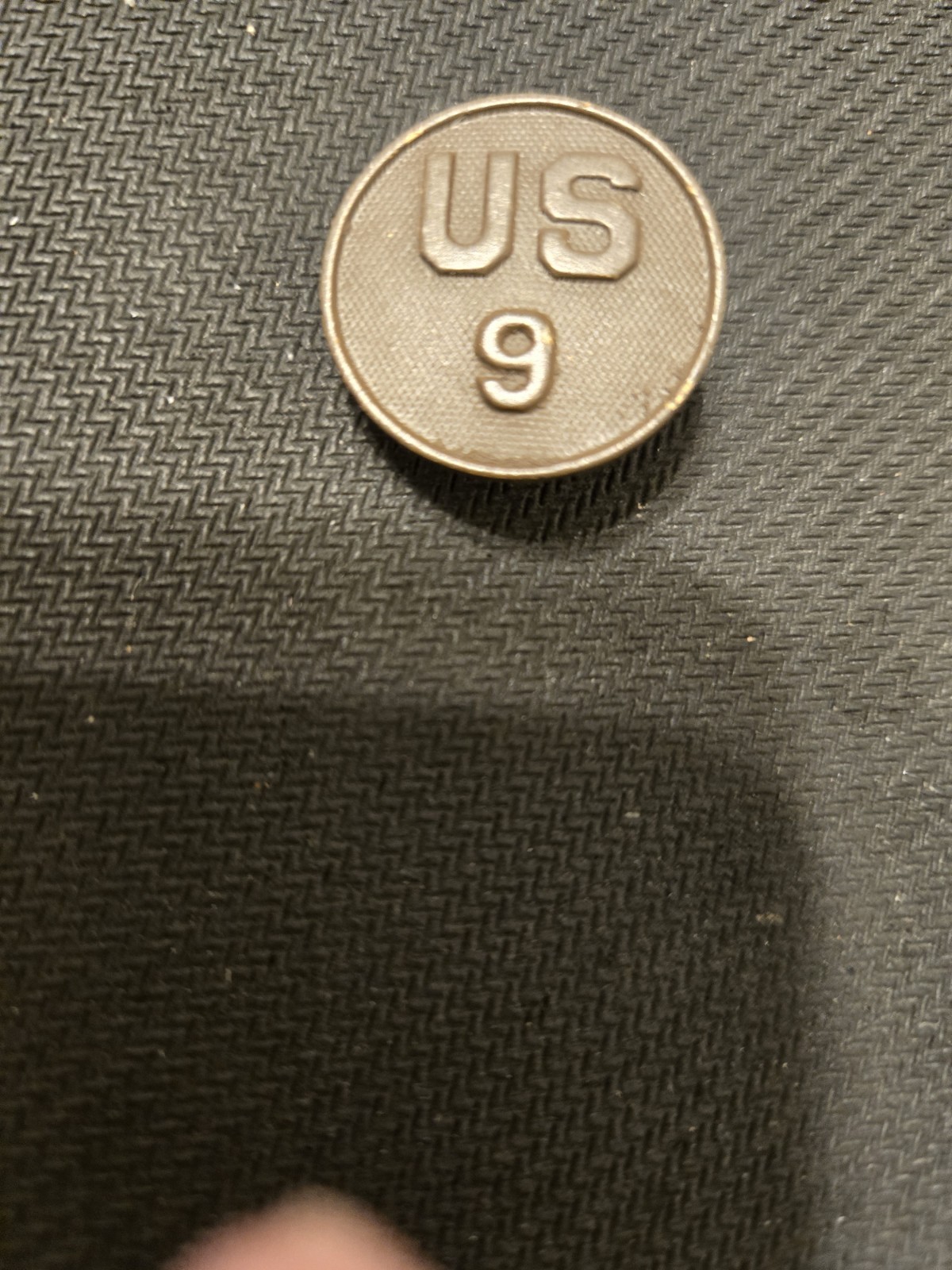 WW1 US COLLAR DISC FOR 3RD INFANTRY DIVISION 9TH MACHINE GUN BATTALION IN GREAT WW1 US COLLAR DISC FOR 3RD INFANTRY DIVISION 9TH MACHINE GUN BATTALION IN GREAT