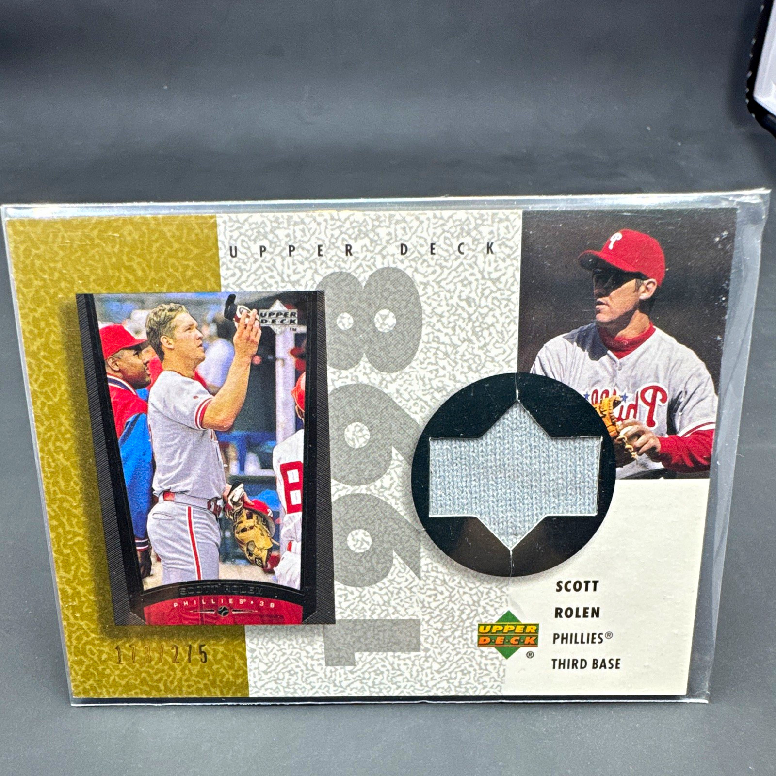 Upper Deck 2002 Authentics Scott Rolen Phillies Retro UD Jerseys Gold #R-SR/275 Upper Deck 2002 Authentics Scott Rolen Phillies Retro UD Jerseys Gold #R-SR/275