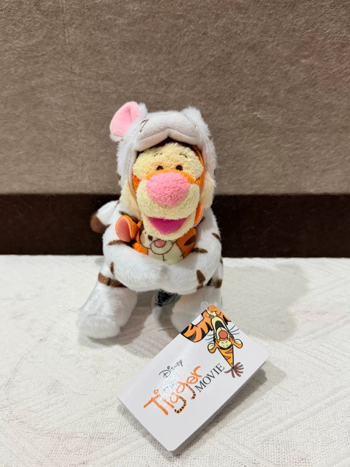 Disney 2022 Year of the Tiger New Year Limited Tigger Plush Doll Gift Kids Toy Disney 2022 Year of the Tiger New Year Limited Tigger Plush Doll Gift Kids Toy