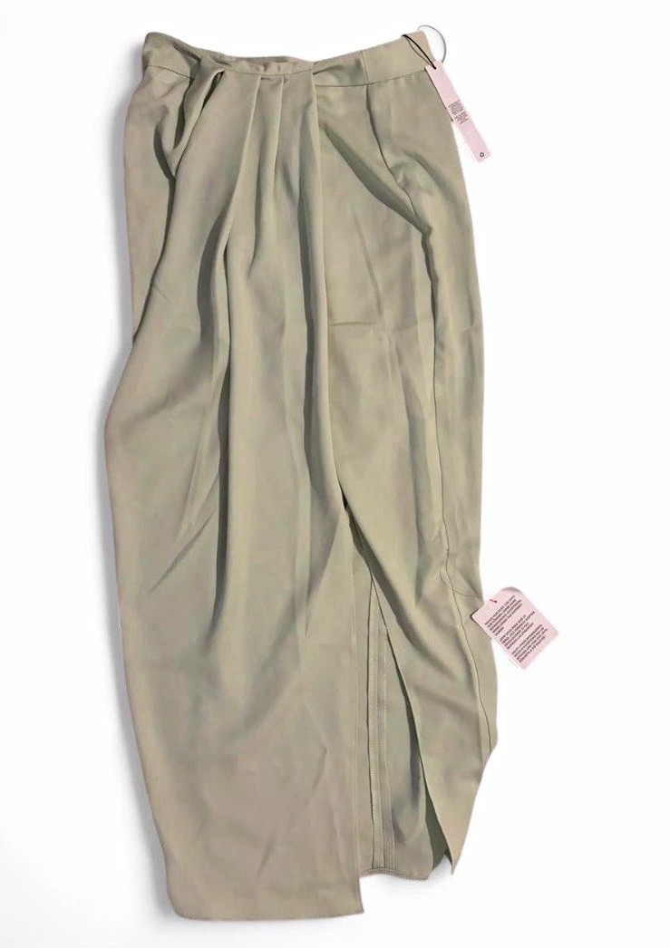 ASOS EDITION Solid Green Pleated Maxi Skirt Women\'s Regular Size 4 NWT ASOS EDITION Solid Green Pleated Maxi Skirt Women\'s Regular Size 4 NWT