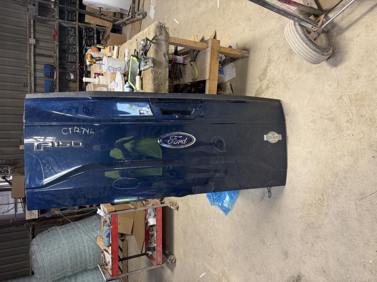 (LOCAL PICKUP ONLY) Trunk/Hatch/Tailgate With Tailgate Step Fits 15-17 FORD F150
