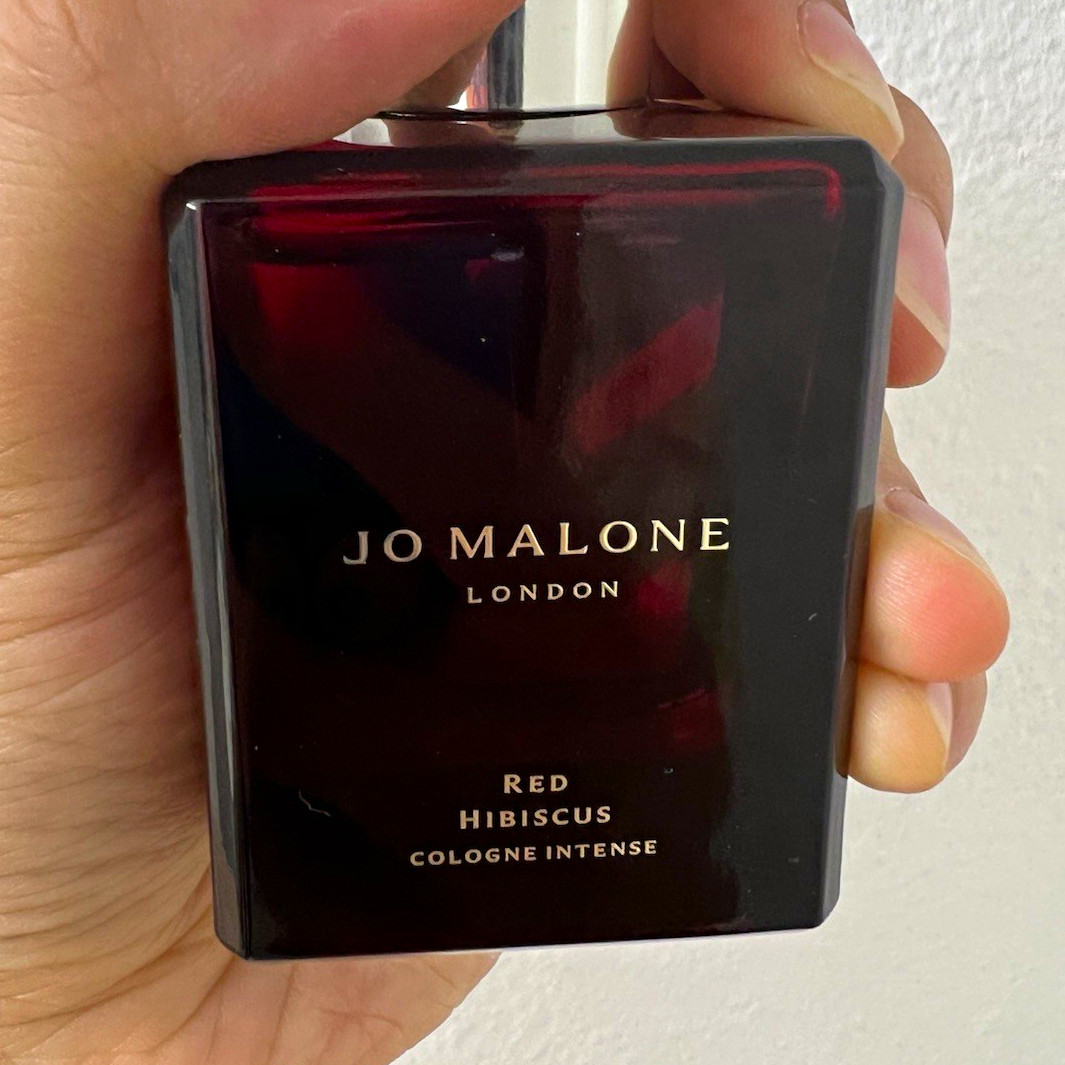 Jo Malone London Red Hibiscus Cologne Intense Spray, Regular Size 1.7 fl oz Jo Malone London Red Hibiscus Cologne Intense Spray, Regular Size 1.7 fl oz