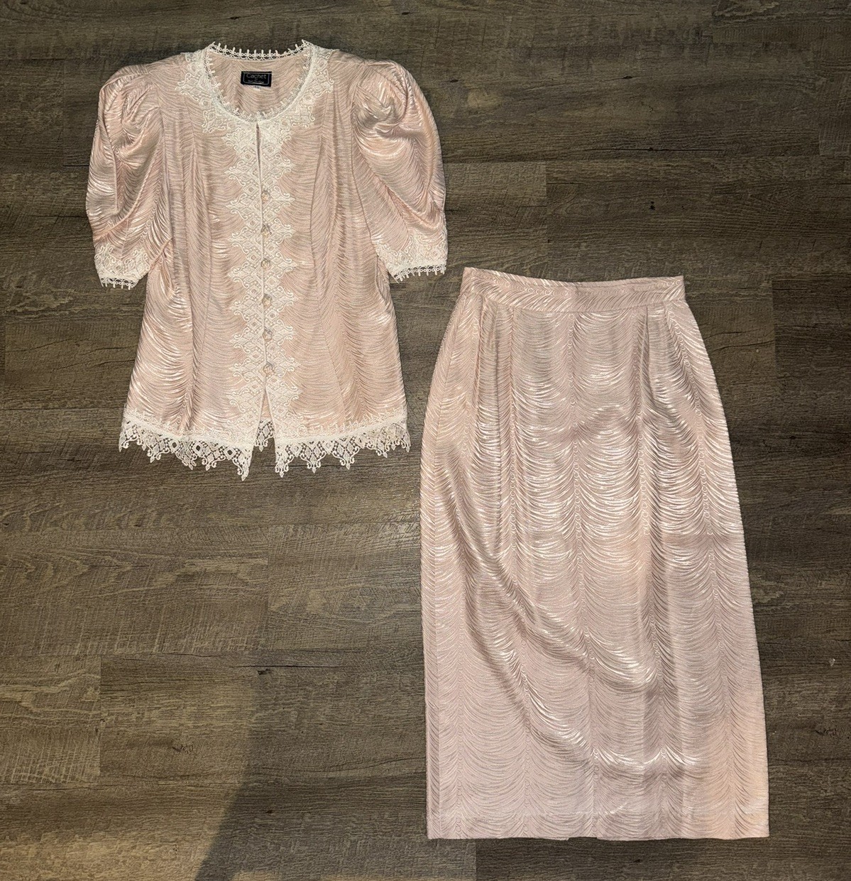Vintage 80s Cachet Bari Protas Pink Moiré Skirt Suit Set Lace Puff Sleev Sz 9/10