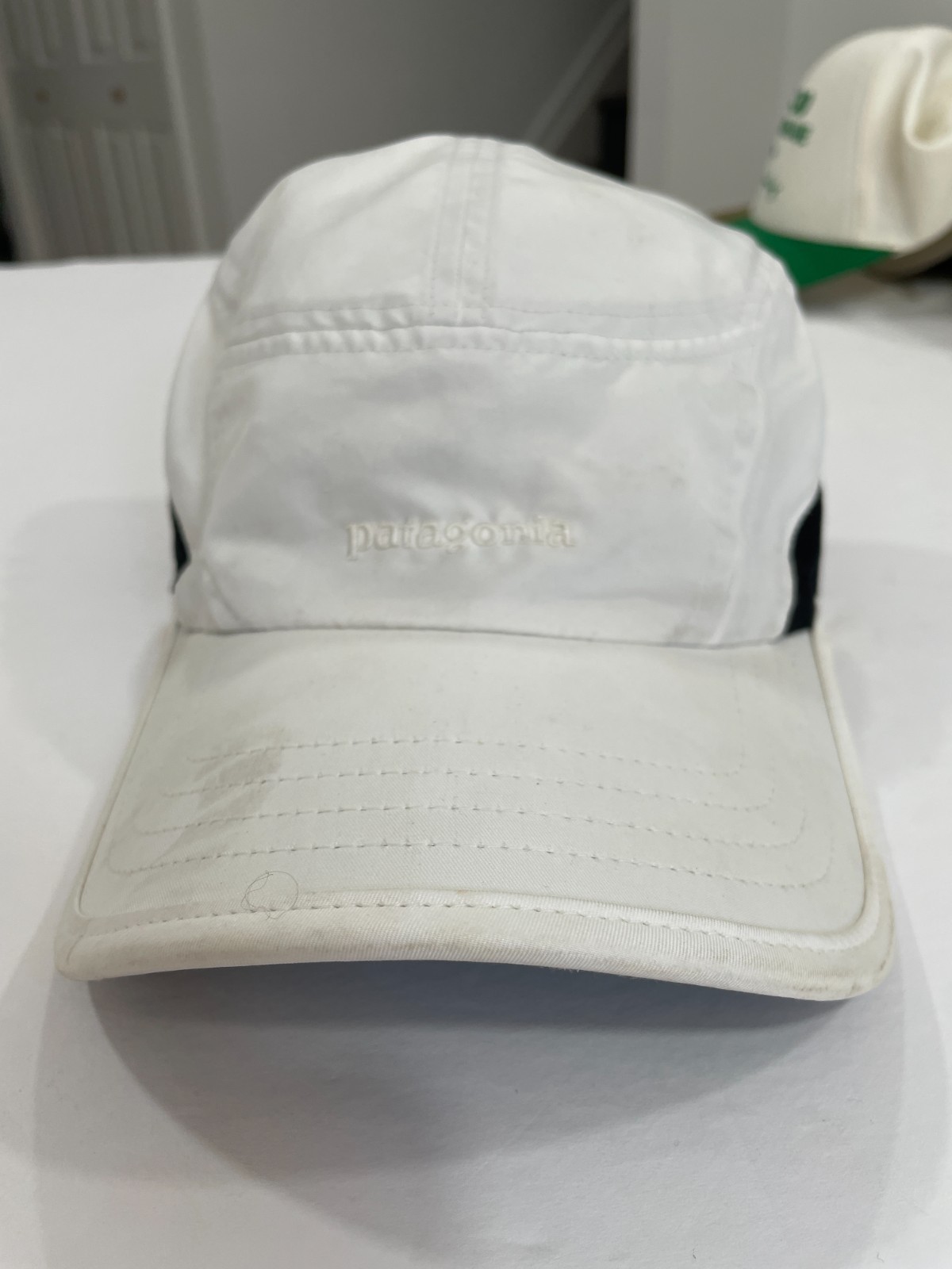 vintage Patagonia Velocity Cap 5-Panel Running Hat Strapback White Unisex OSFA vintage Patagonia Velocity Cap 5-Panel Running Hat Strapback White Unisex OSFA