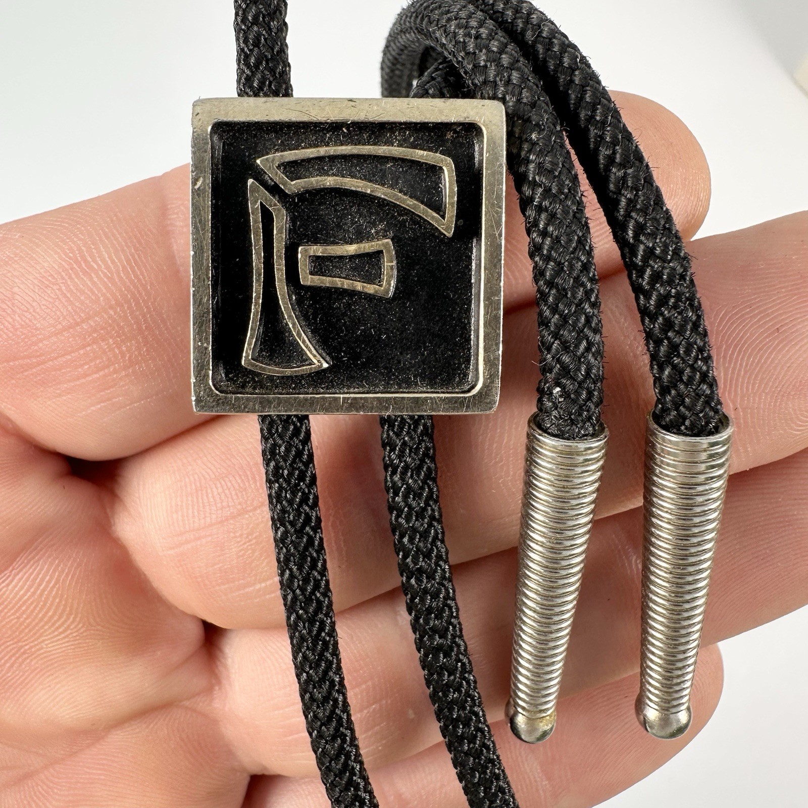 50s Vintage Mid-Century Gold Tone Texas Initial “F”￼Western Bolo Tie