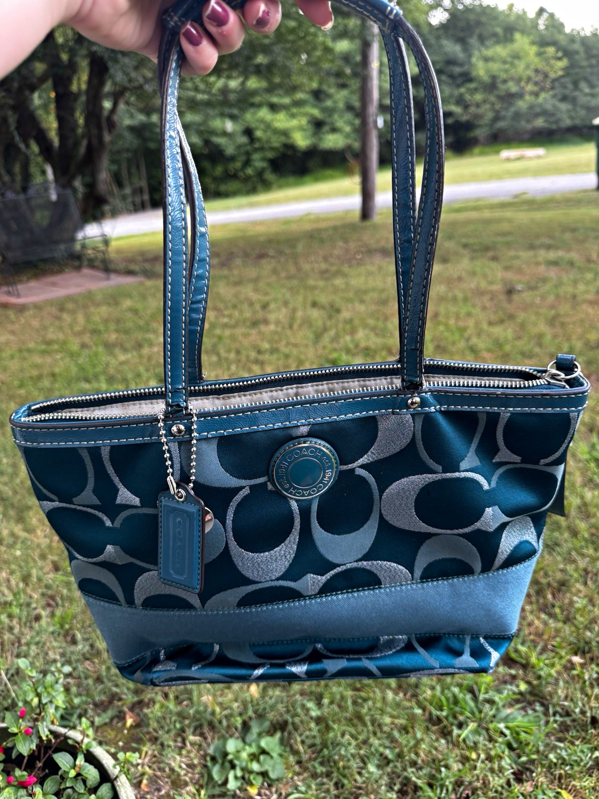 Coach 2012 Signature Sateen Tote (Style No. F20429)
