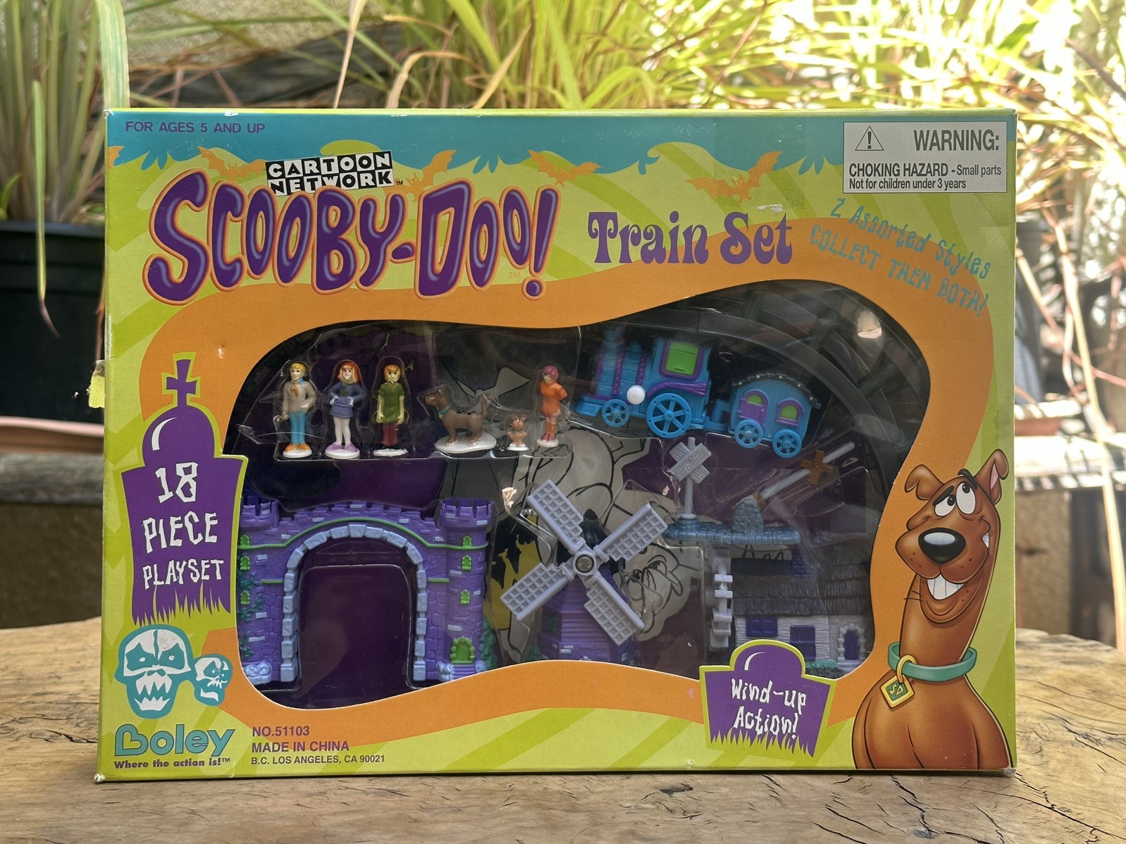 Vintage 1999 Scooby-Doo 18-Piece Wind-Up Train Set Castle Version #51103