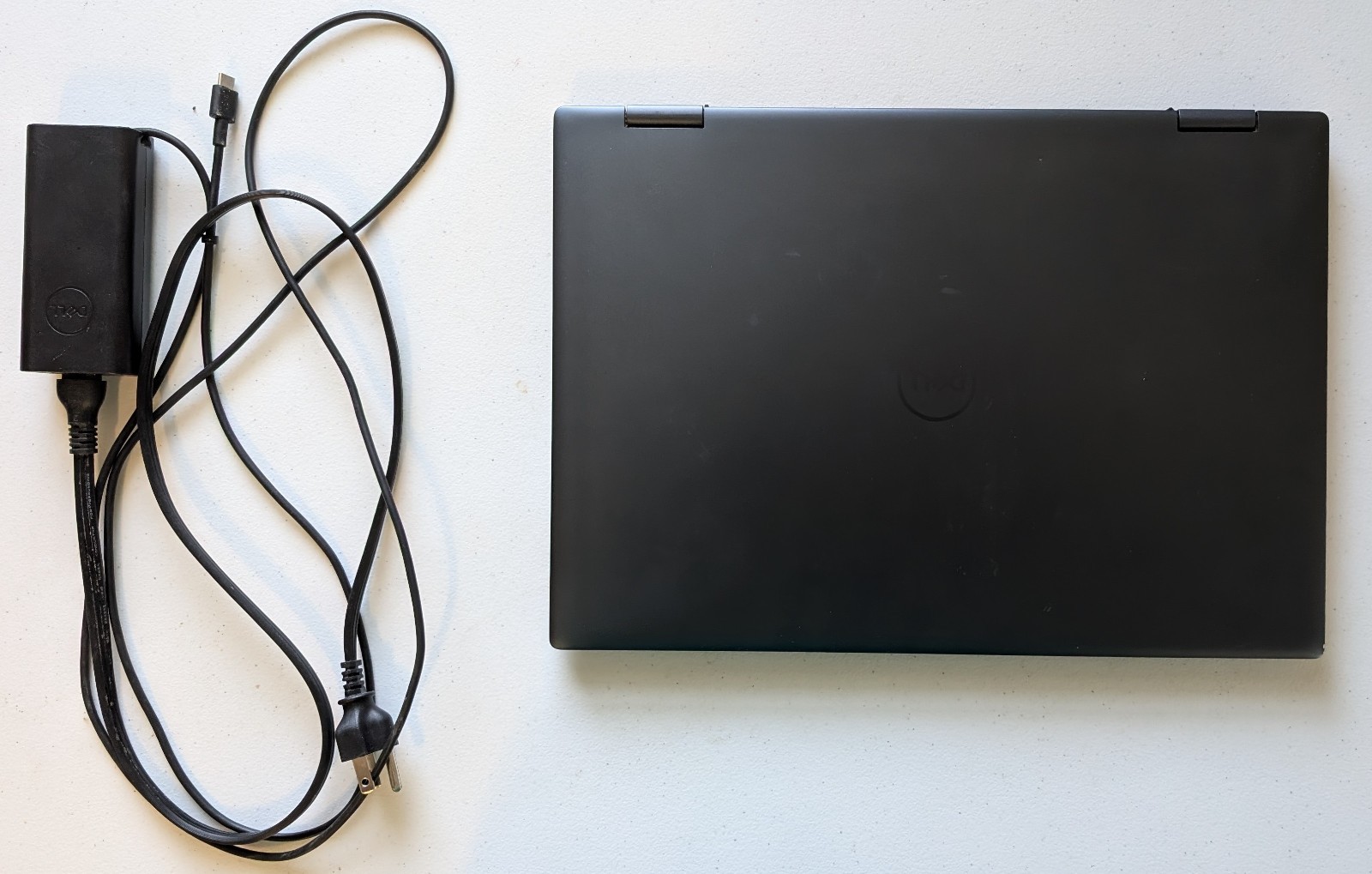 Dell Inspiron 16 7635 2-in-1 AMD Ryzen 7530U 16GB RAM 512GB NVME M.2 SSD Win11
