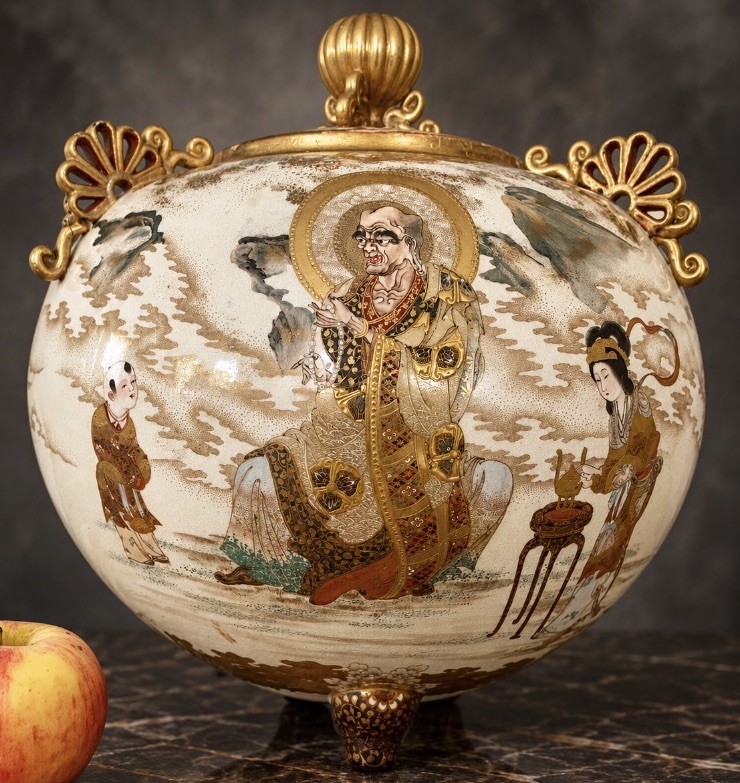 Monumental Japanese Satsuma Koro Insense Burner Meiji  13.5” Attr. Gyokozan