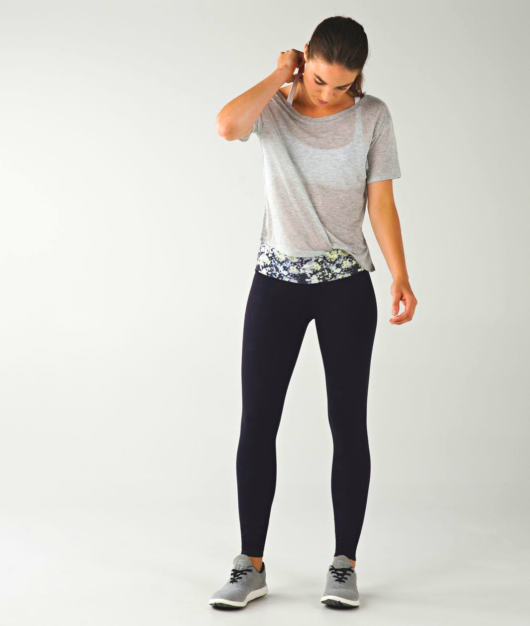 lululemon Wunder Under Full-On Luon Ankle Leggings Crosscourt Petal 6 lululemon Wunder Under Full-On Luon Ankle Leggings Crosscourt Petal 6