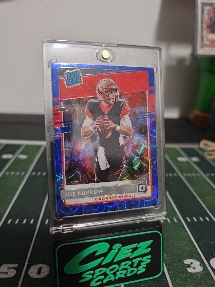 2020 Panini Donruss Optic - Rated Rookies Joe Burrow #151 Blue Scope Prizm (RC)