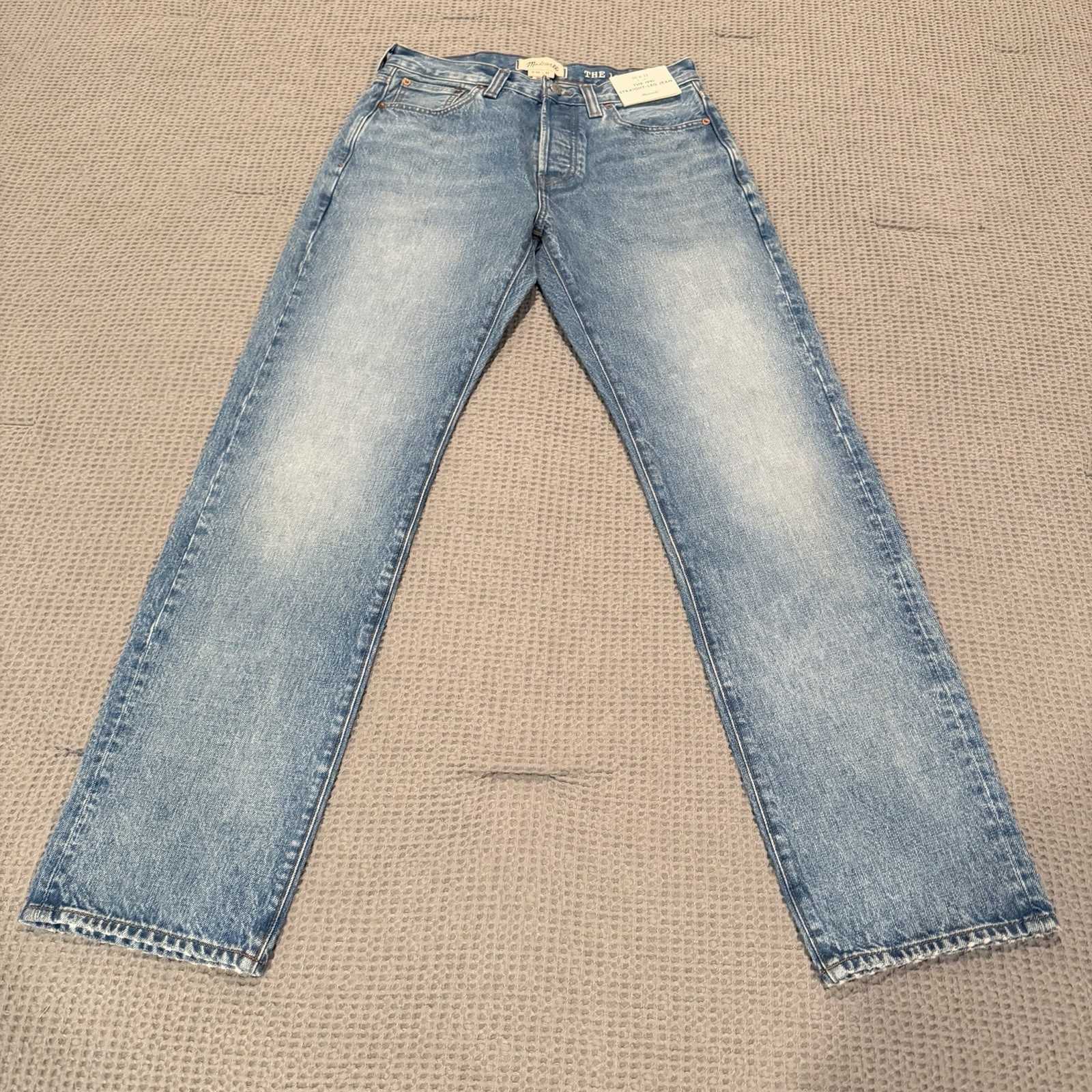 MADEWELL The 1991 Straight-Leg Jeans Men’s 30x32 Blue Light Wash Button Fly NWT