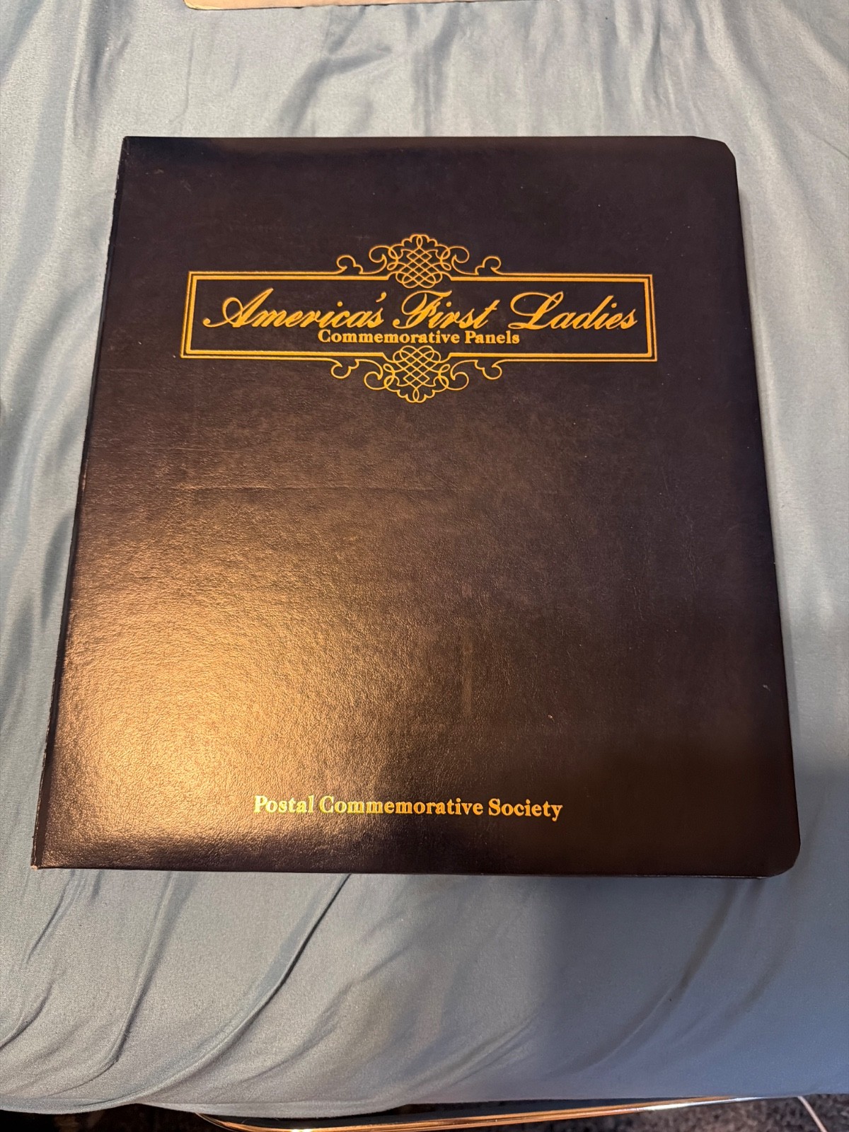 America\'s First Ladies Commemorative Panel Book ~ 41 Panels ~ GREAT Condition America\'s First Ladies Commemorative Panel Book ~ 41 Panels ~ GREAT Condition
