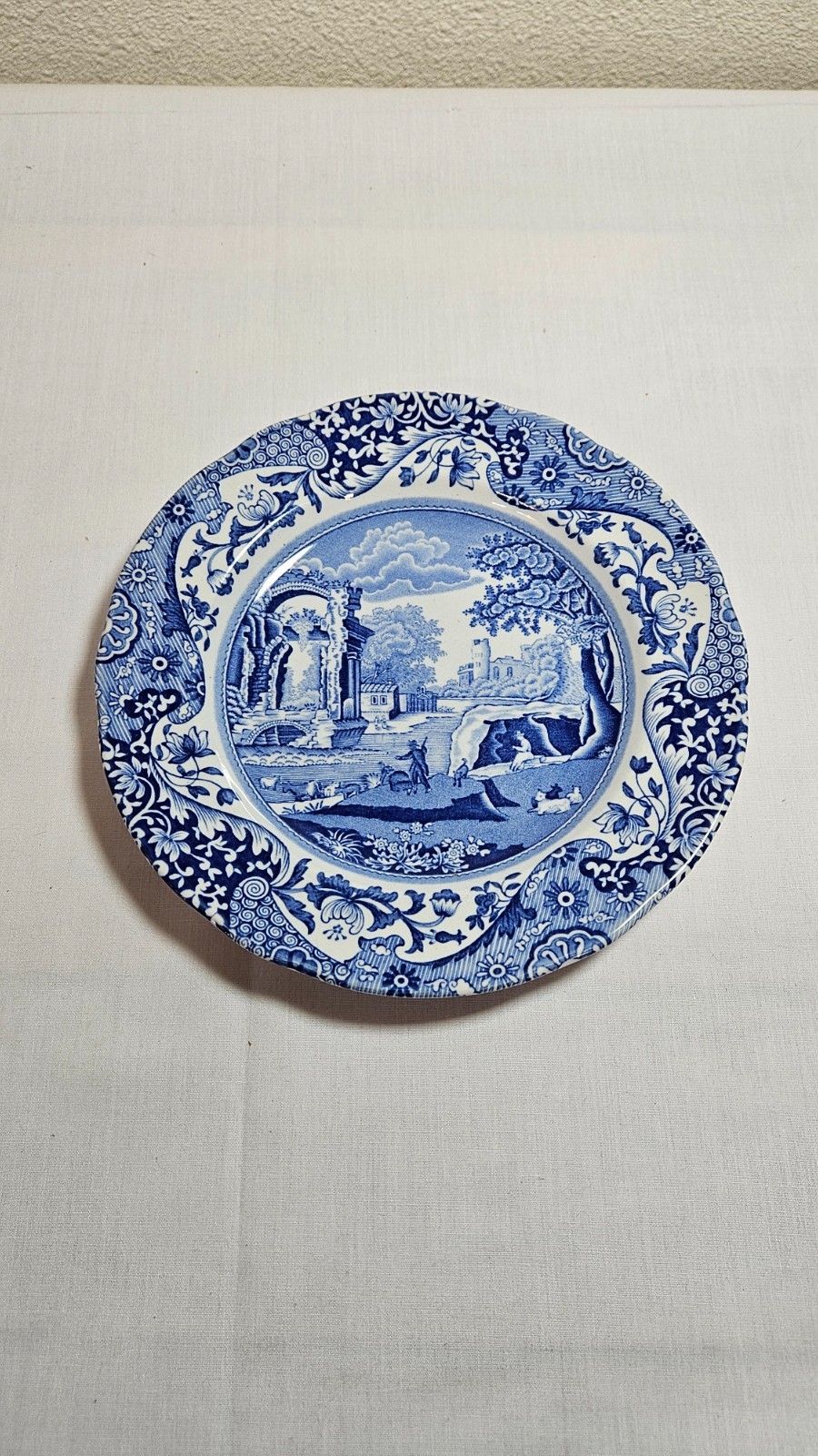 Vintage Spode Blue Italian 7.5 inch bread/salad plate