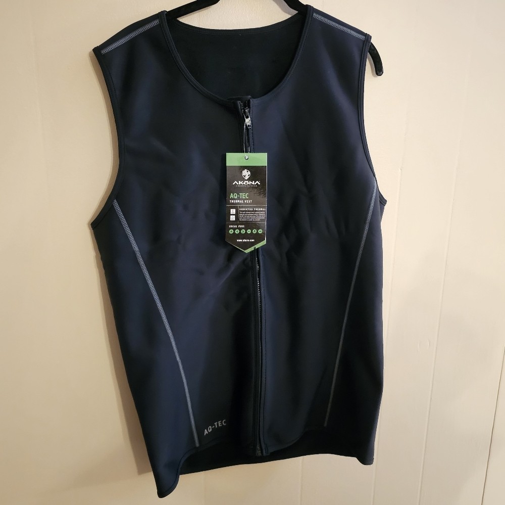 Akona Unisex AQ-TEC XL Vest Black Thermal Water Sports Vest Akona Unisex AQ-TEC XL Vest Black Thermal Water Sports Vest