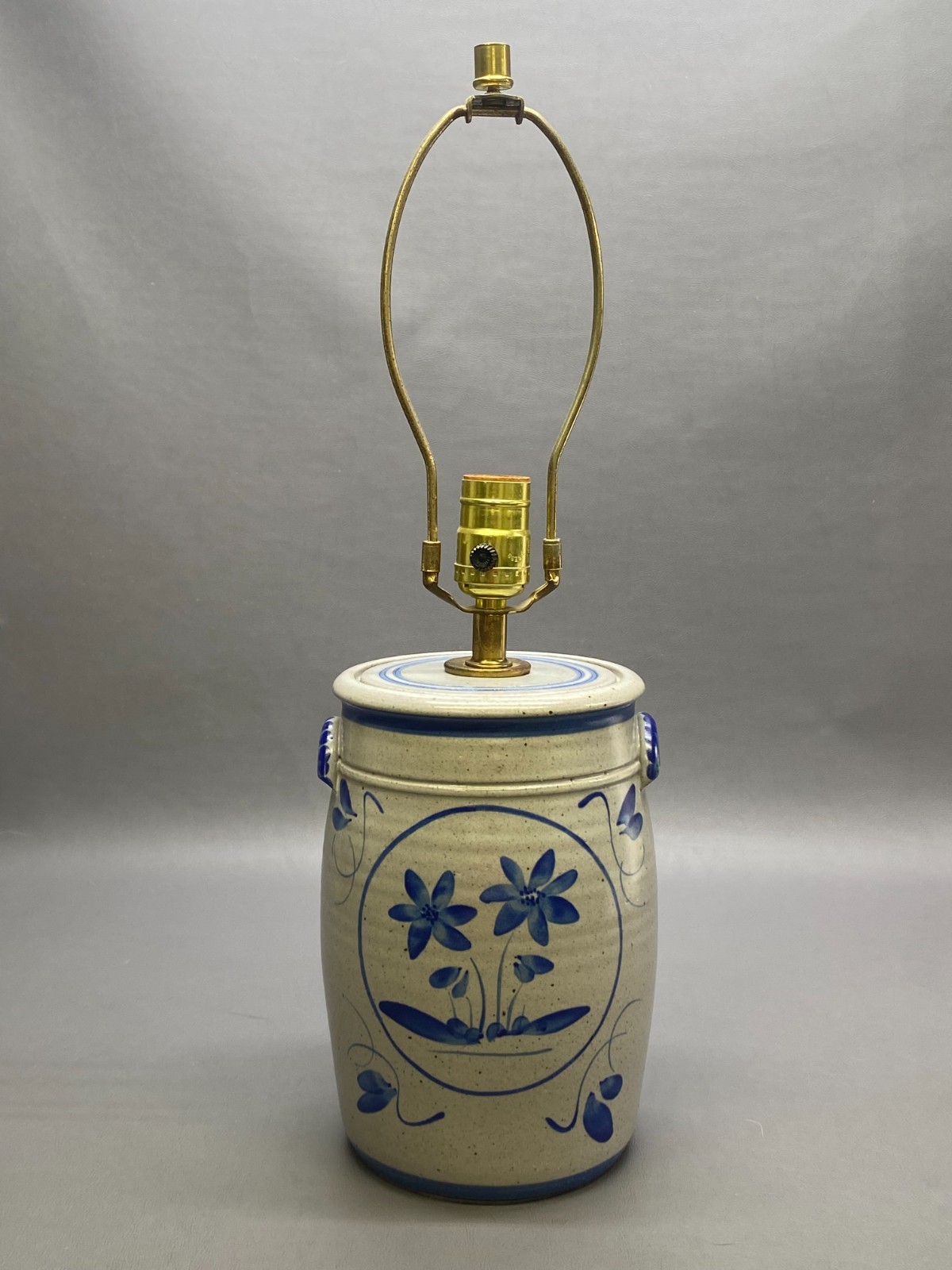 Salmon Falls Pottery Stoneware Crock Lamp Blue Pennsylvania Floral Pattern Salmon Falls Pottery Stoneware Crock Lamp Blue Pennsylvania Floral Pattern